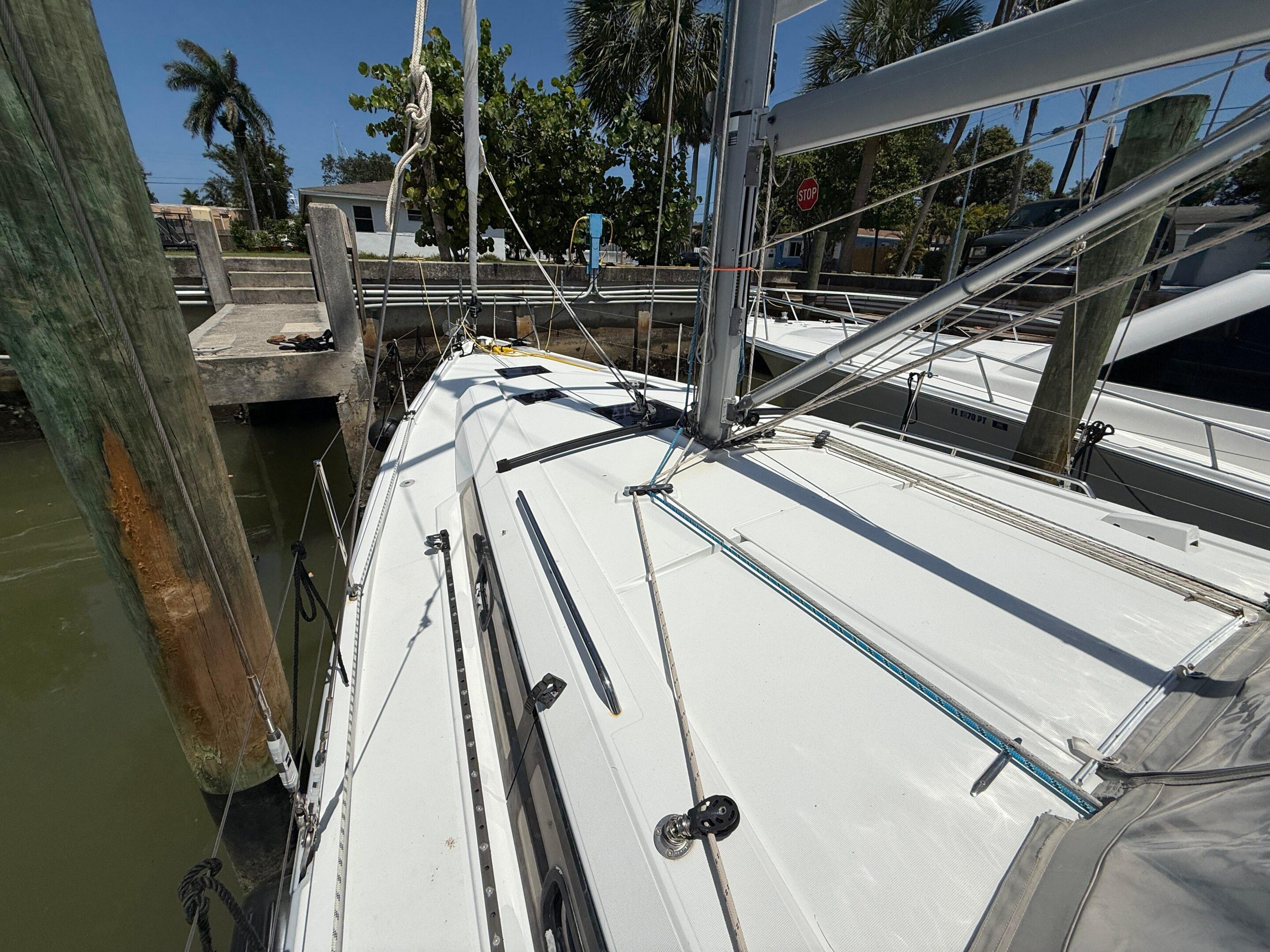 Yacht Photos Pics