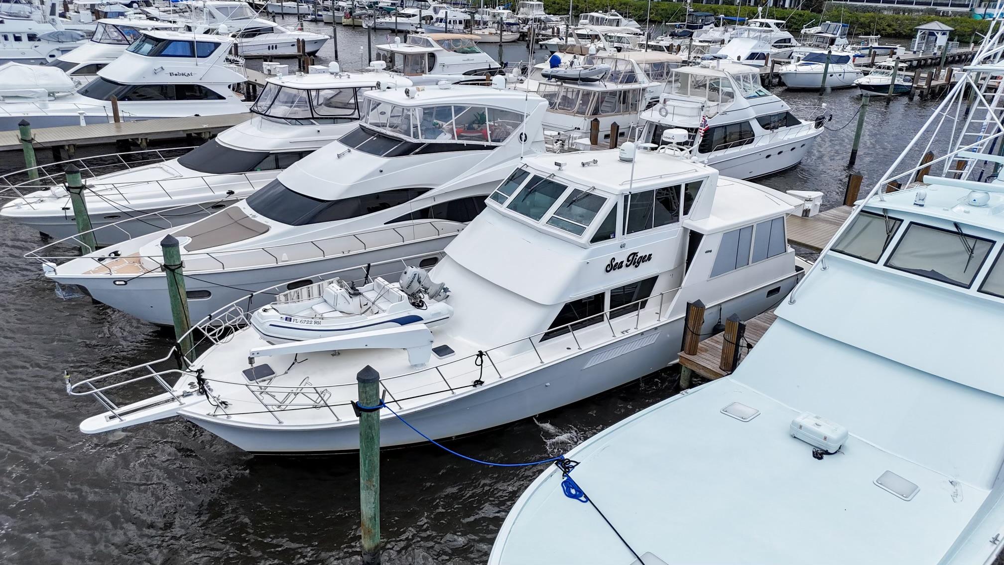 70 ft Viking 2006