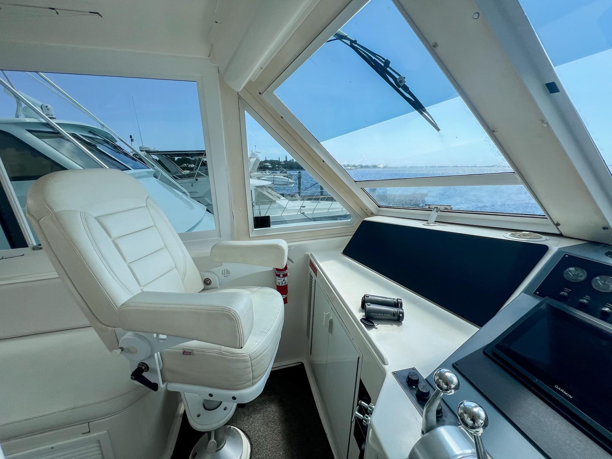 Viking-60 Cockpit Sport Yacht 1996-Sea Tiger FL-US-1996 Viking 60 Cockpit Sport Yacht helm with captains chair and navigation controls.-9787053 | Thumbnail