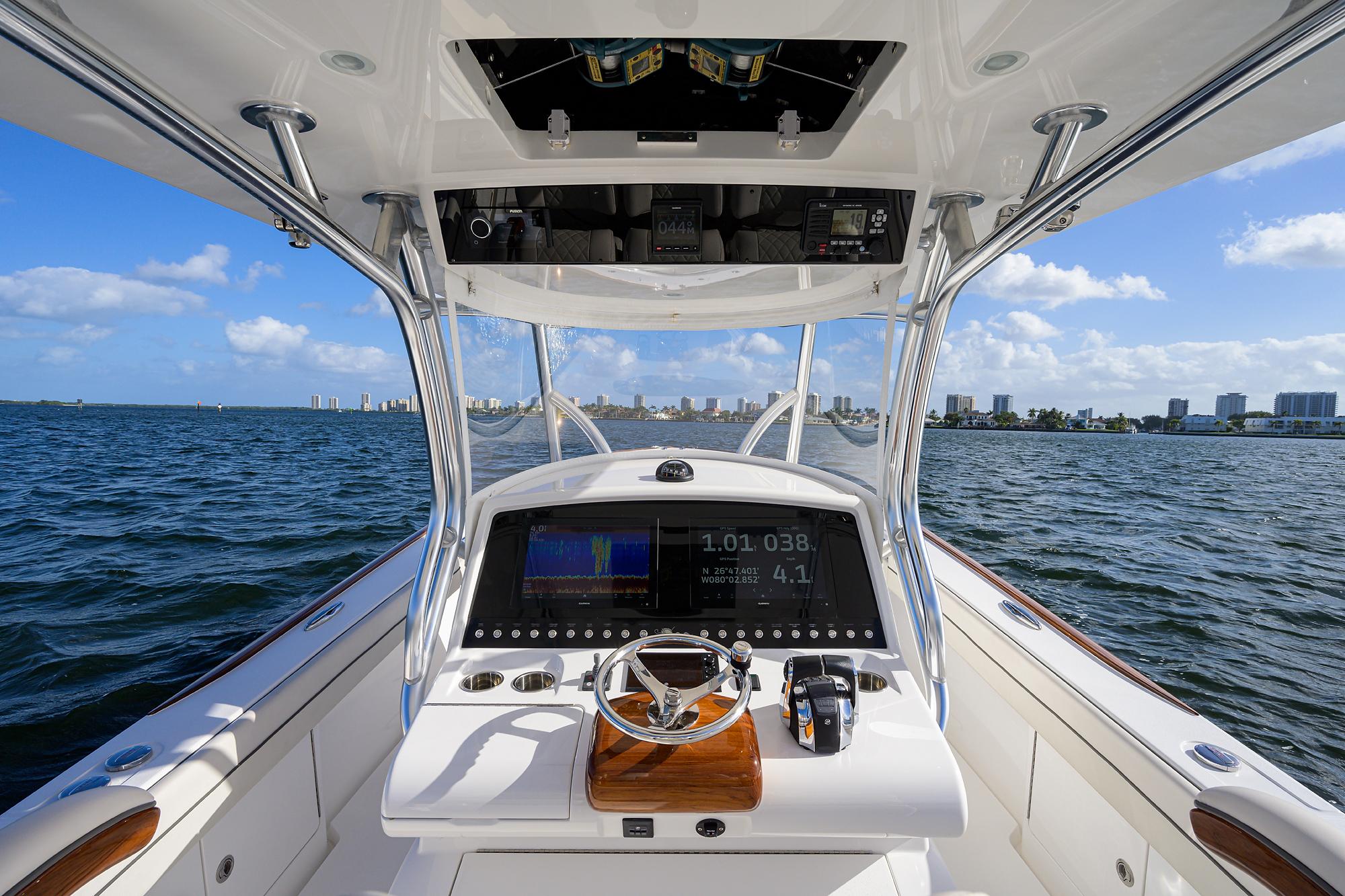 hmy yachts palm beach gardens