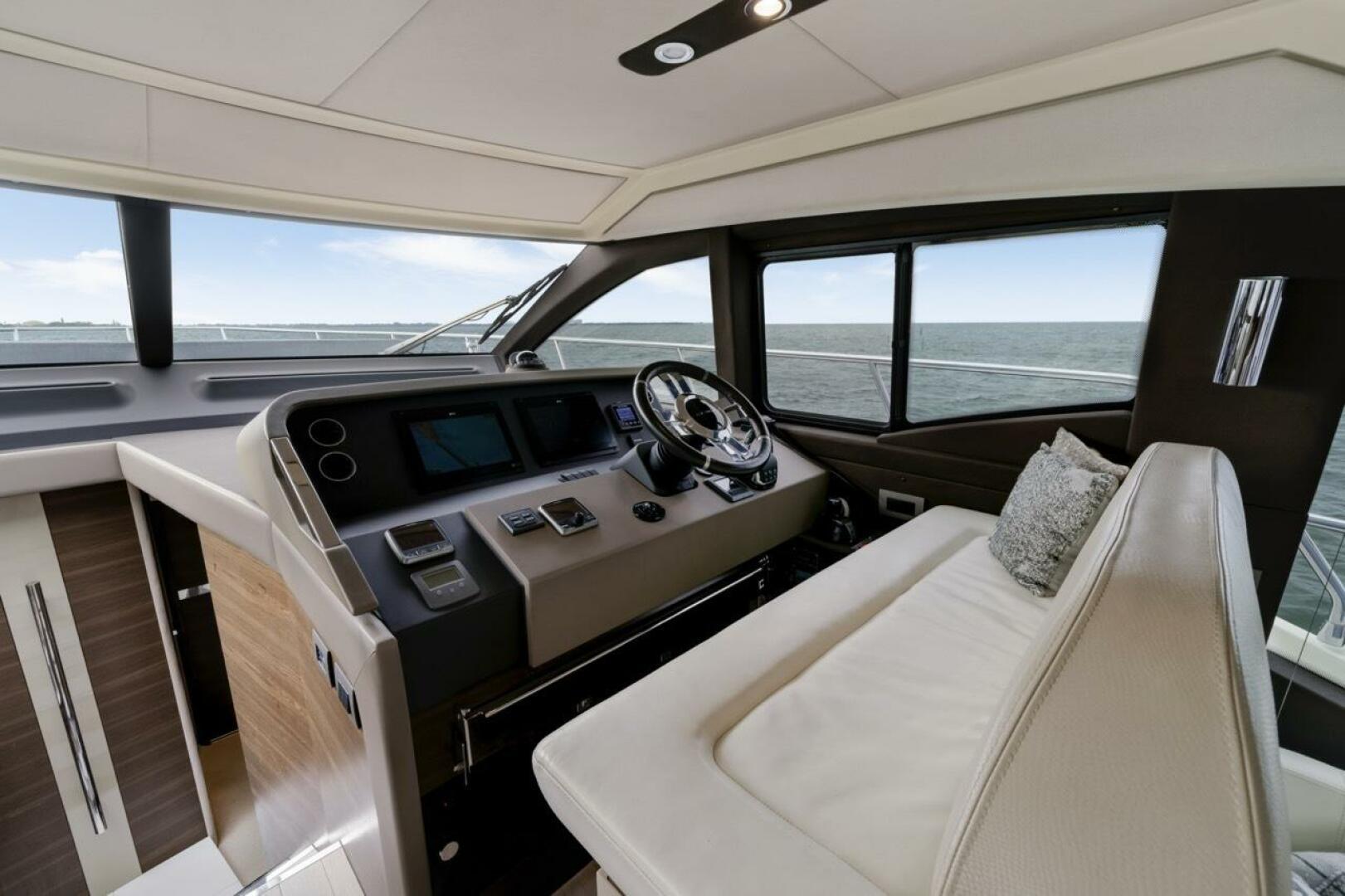 2016-azimut-50-flybridge-power-9687070-981921086-0-100620250217-18