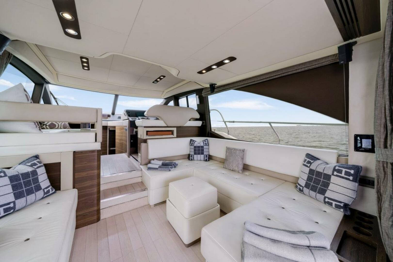 2016-azimut-50-flybridge-power-9687070-981921088-0-100620250217-13