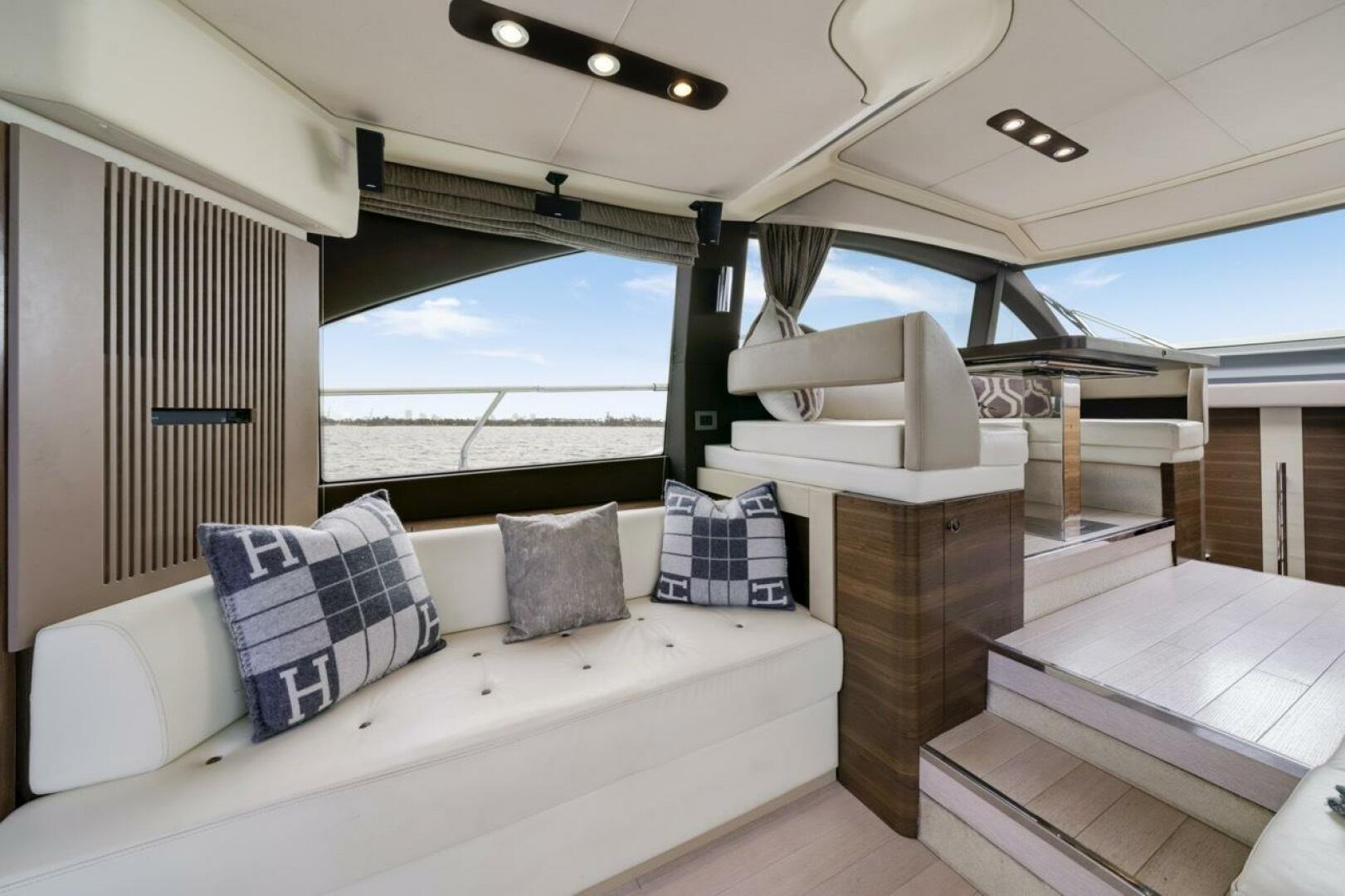 2016-azimut-50-flybridge-power-9687070-981921092-0-100620250217-14