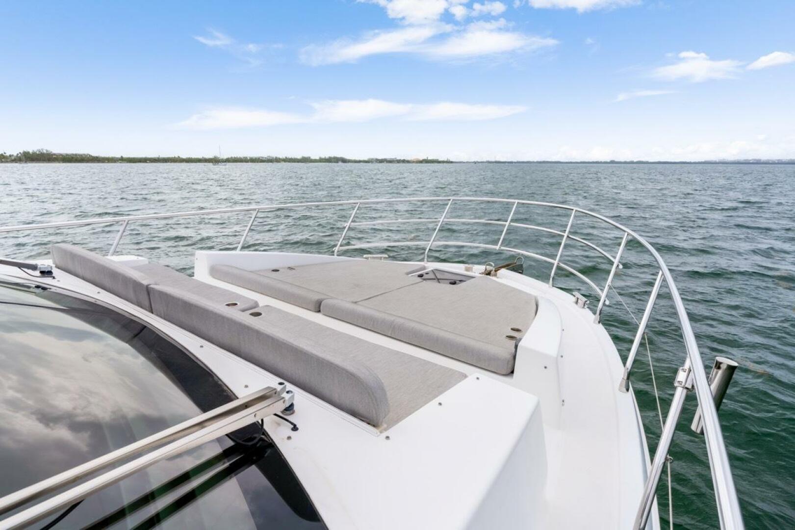 2016-azimut-50-flybridge-power-9687070-981921095-0-100620250218-41