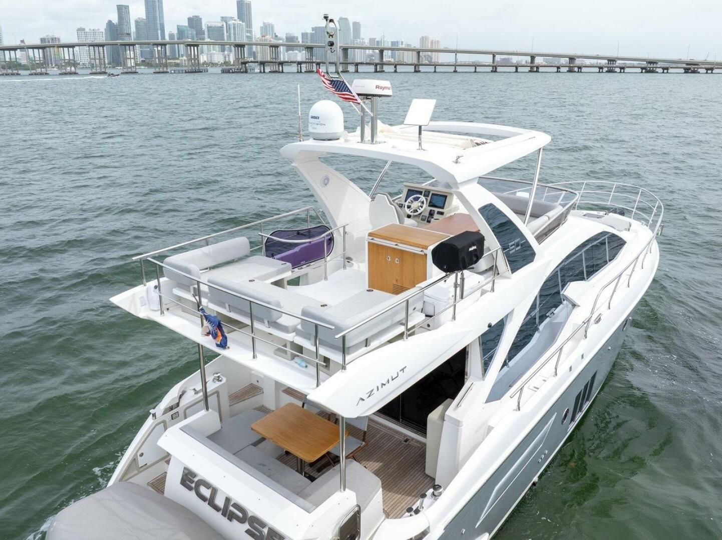 2016-azimut-50-flybridge-power-9687070-981921099-0-100620250217-39