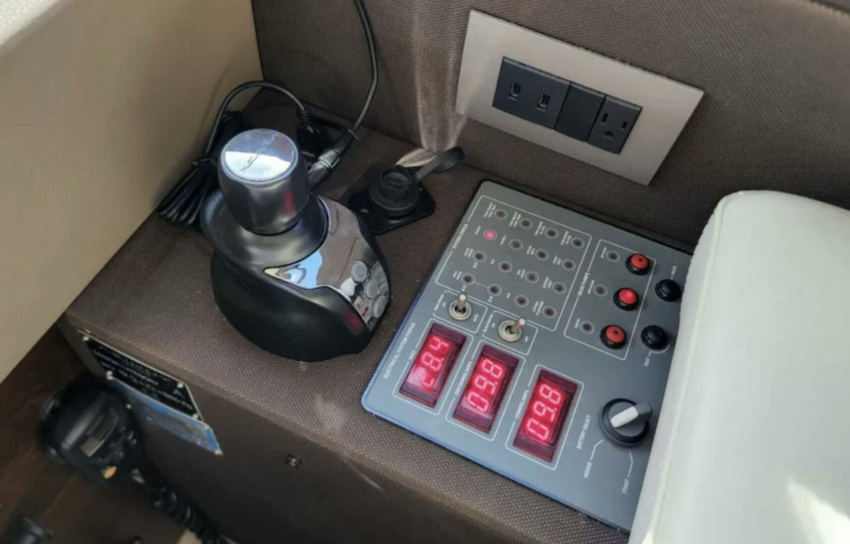 2016-azimut-50-flybridge-power-9687070-981921104-0-100620250218-45
