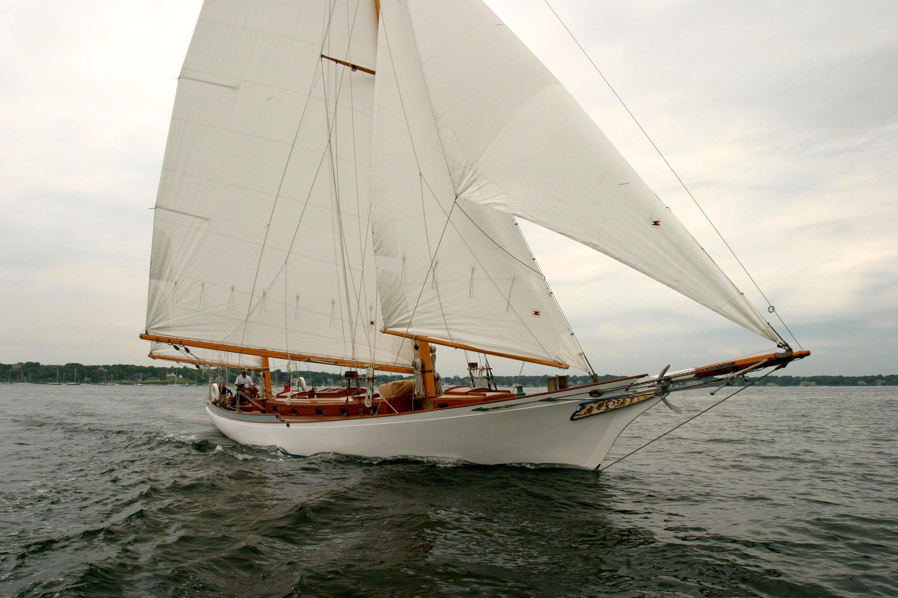 2004 Herreshoff Bounty