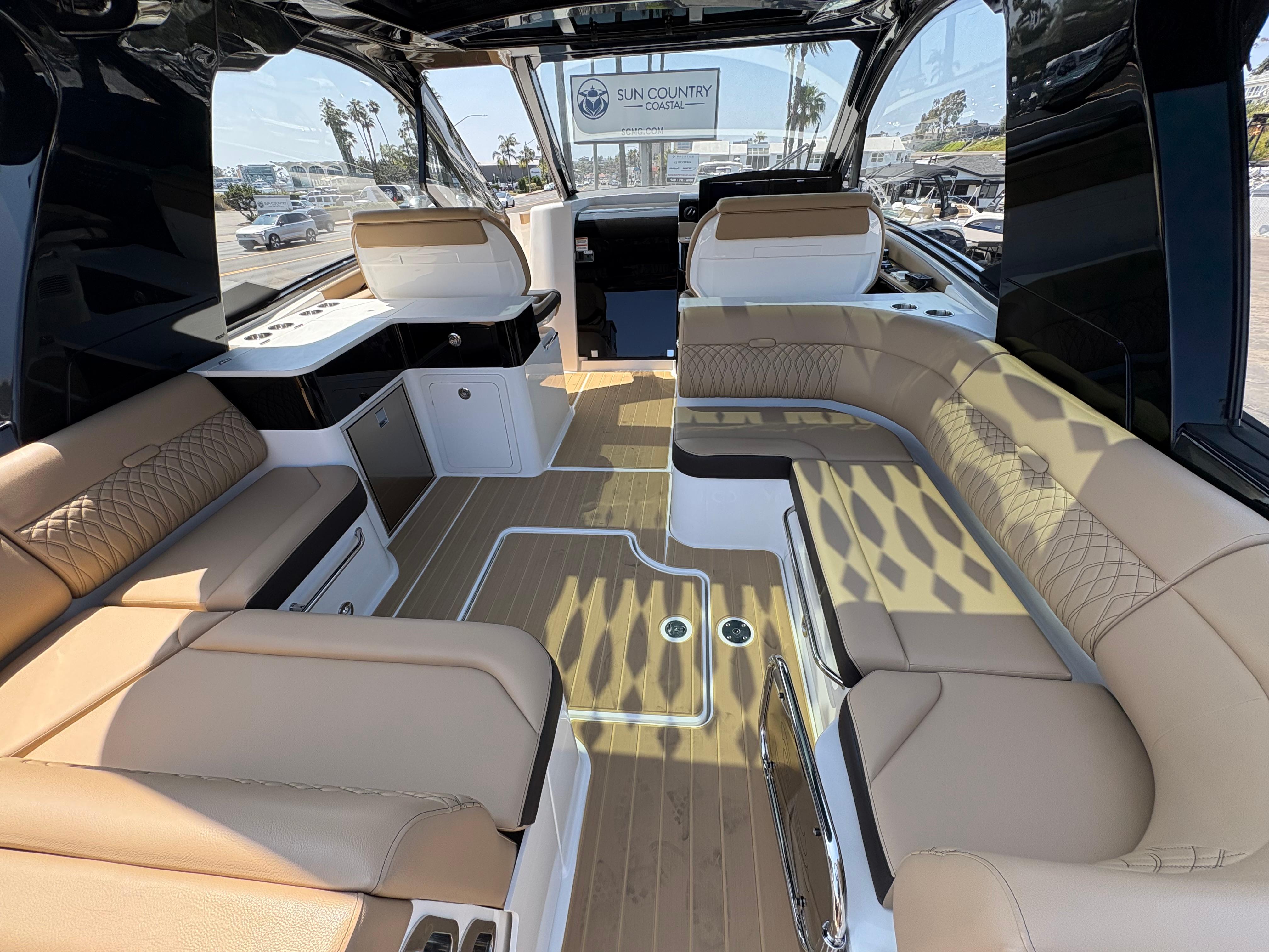 2025 Sea Ray Sundancer 370 Outboard #S1715K inventory image at Sun Country Marine Group, San Diego Harbor Island 2025 Sea Ray Sundancer 370 Outboard #S1715K inventory image at Sun Country Marine Group, San Diego Harbor Island