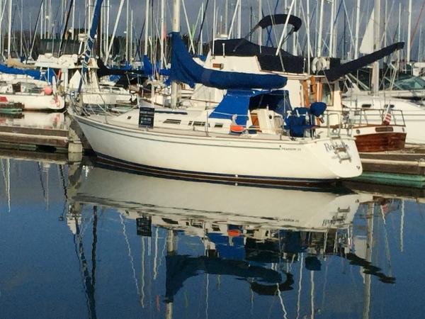 1987 Pearson 33
