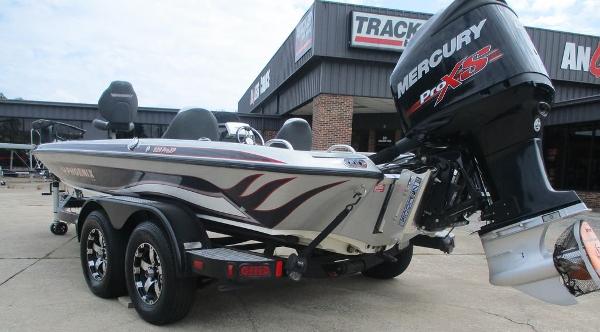 2014 Phoenix boat for sale, model of the boat is 920 ProXP & Image # 5 of 16