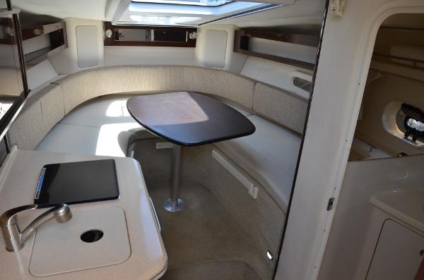 28' Sea Ray, Listing Number 100820228, - Photo No. 14