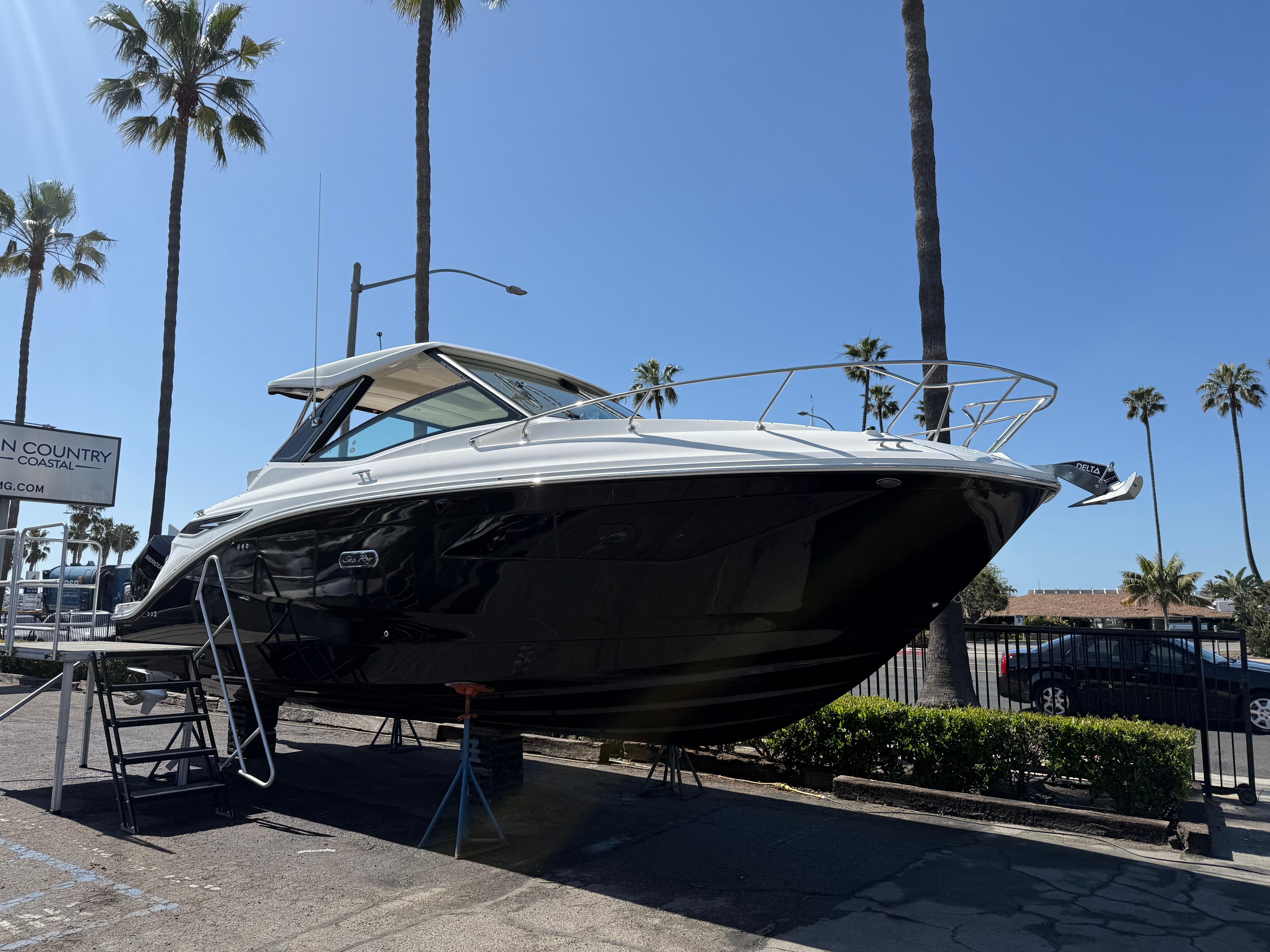 2025 Sea Ray Sundancer 320 OB #S1724A inventory image at Sun Country Marine Group, Newport Beach 2025 Sea Ray Sundancer 320 OB #S1724A inventory image at Sun Country Marine Group, Newport Beach