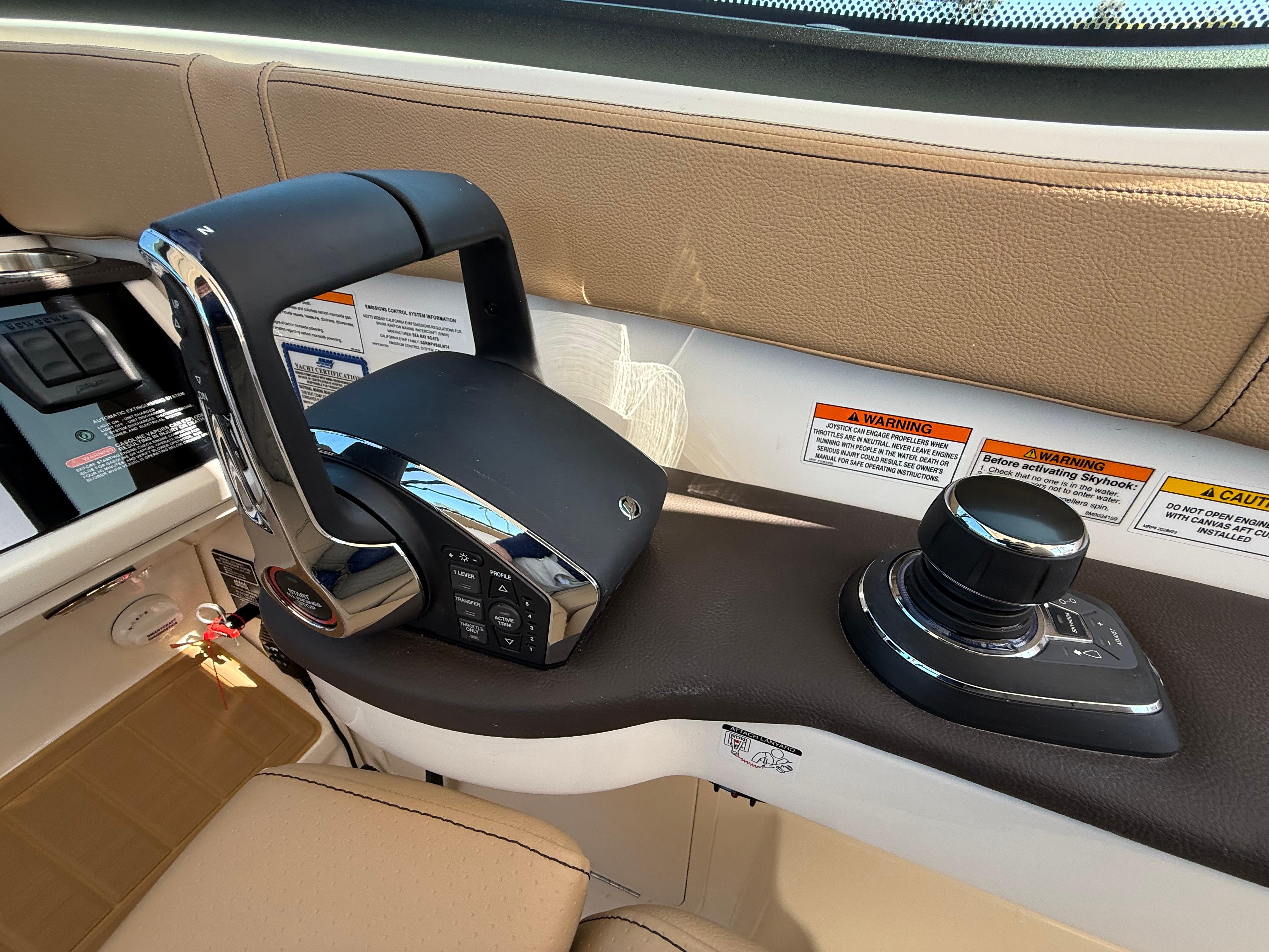 2025 Sea Ray Sundancer 320 OB #S1724A inventory image at Sun Country Marine Group, Newport Beach 2025 Sea Ray Sundancer 320 OB #S1724A inventory image at Sun Country Marine Group, Newport Beach