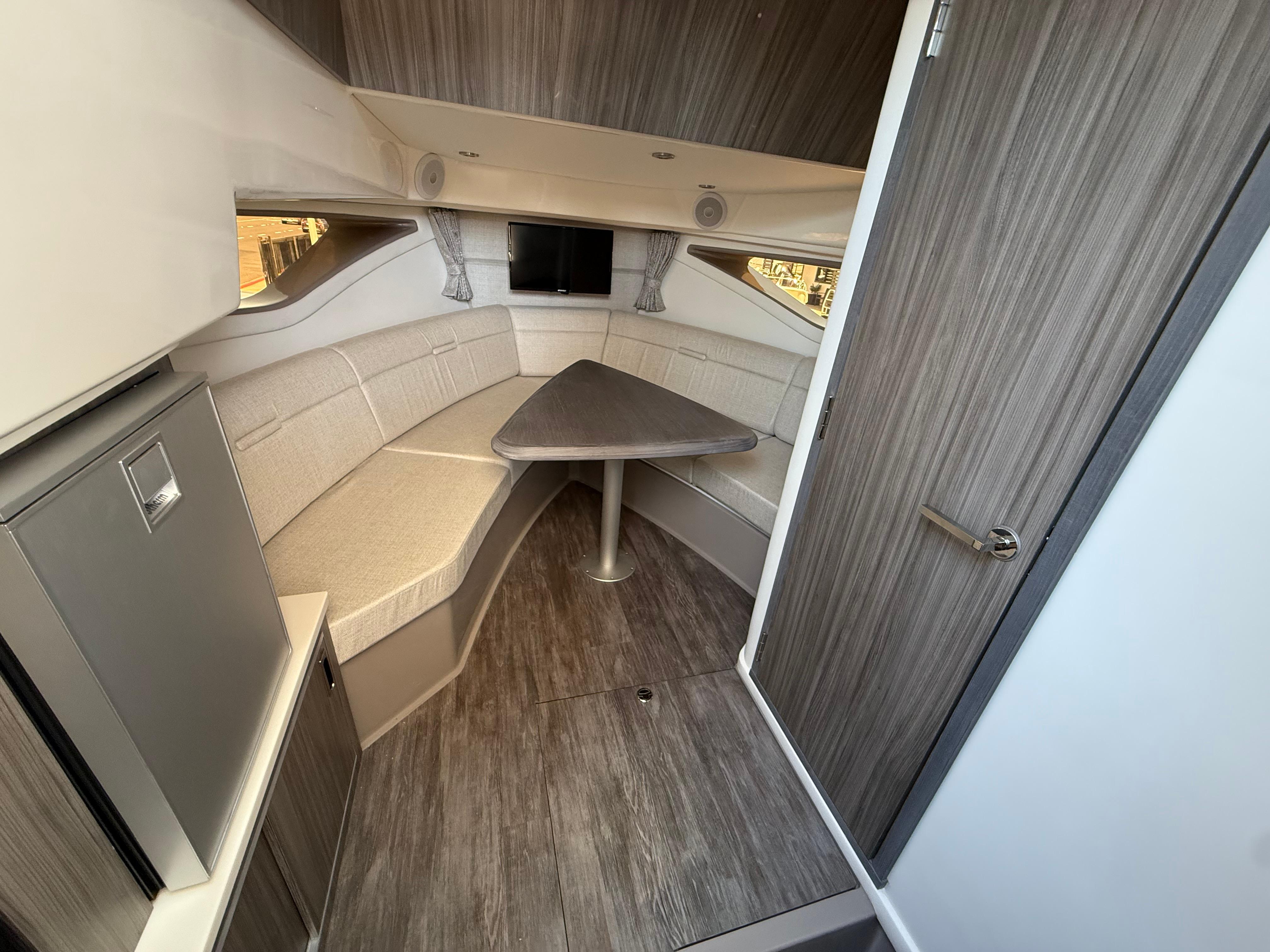 2025 Sea Ray Sundancer 320 OB #S1724A inventory image at Sun Country Marine Group, Newport Beach 2025 Sea Ray Sundancer 320 OB #S1724A inventory image at Sun Country Marine Group, Newport Beach
