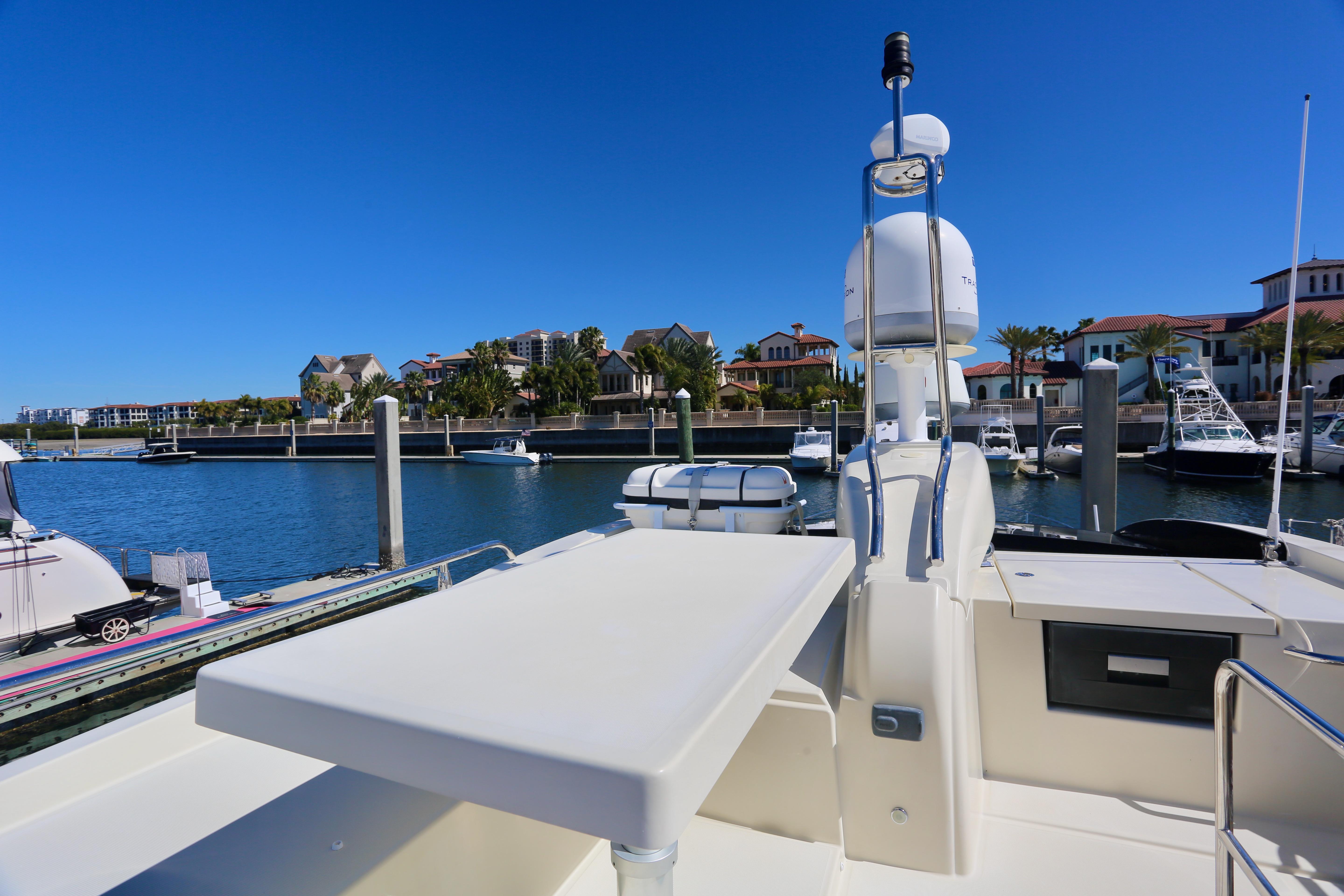 2015 Monte Carlo Yachts MC5
