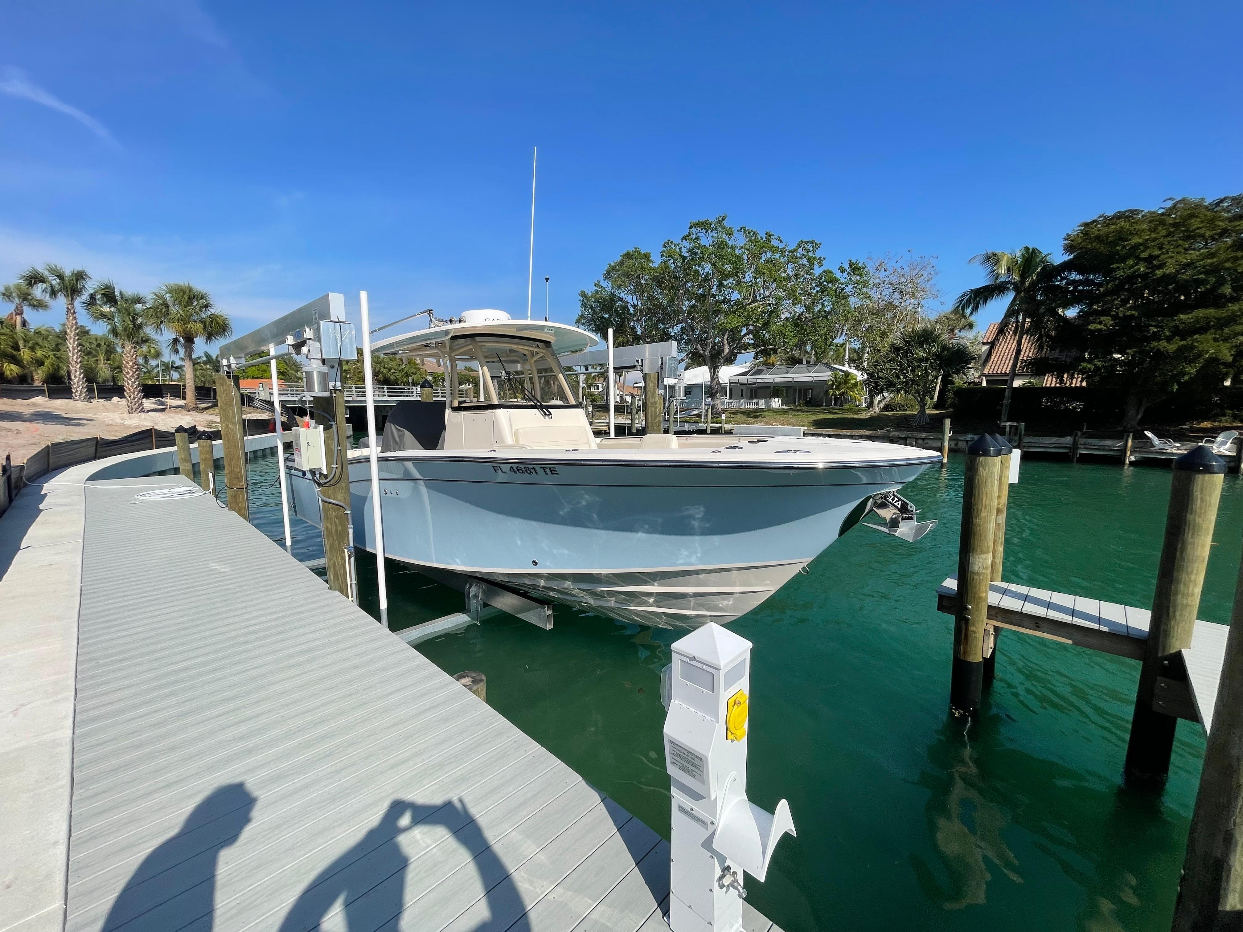 Used 2022 Grady-White Canyon 306 Boat for Sale Near You in Longboat Key ...