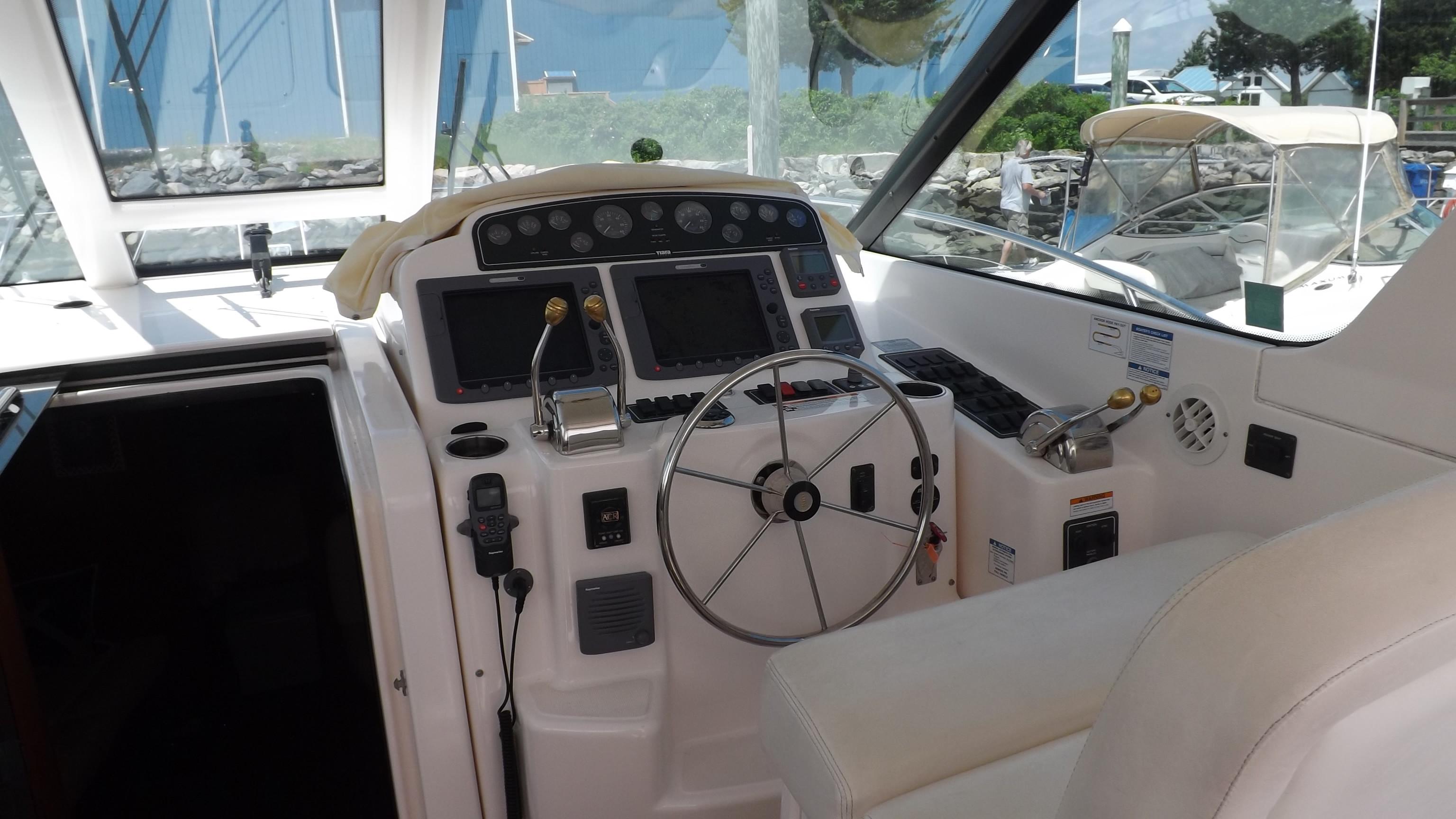 2007 Tiara Yachts 3600 Sovran-10