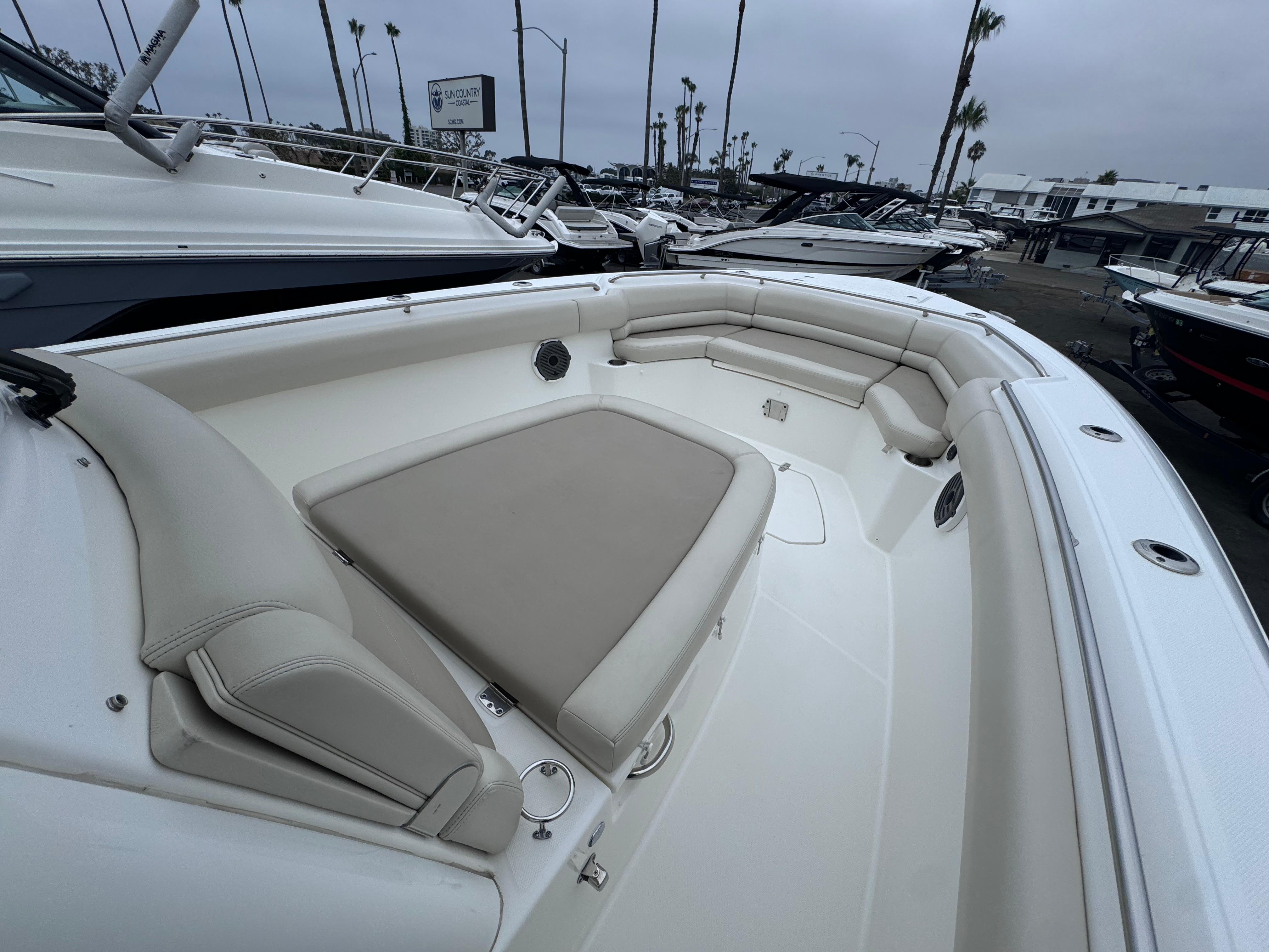 2022 Boston Whaler 330 Outrage #TBMB0082F inventory image at Sun Country Marine Group, Newport Beach 2022 Boston Whaler 330 Outrage #TBMB0082F inventory image at Sun Country Marine Group, Newport Beach