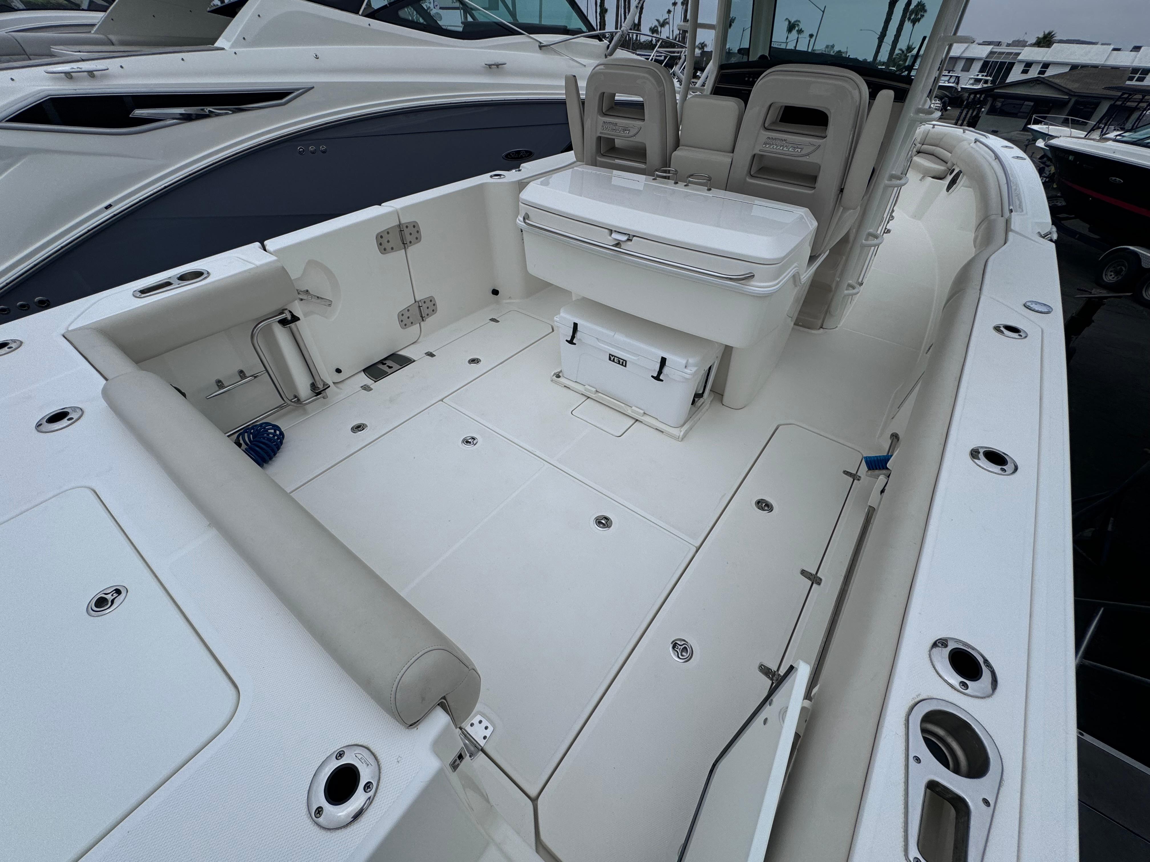 2022 Boston Whaler 330 Outrage #TBMB0082F inventory image at Sun Country Marine Group, Newport Beach 2022 Boston Whaler 330 Outrage #TBMB0082F inventory image at Sun Country Marine Group, Newport Beach