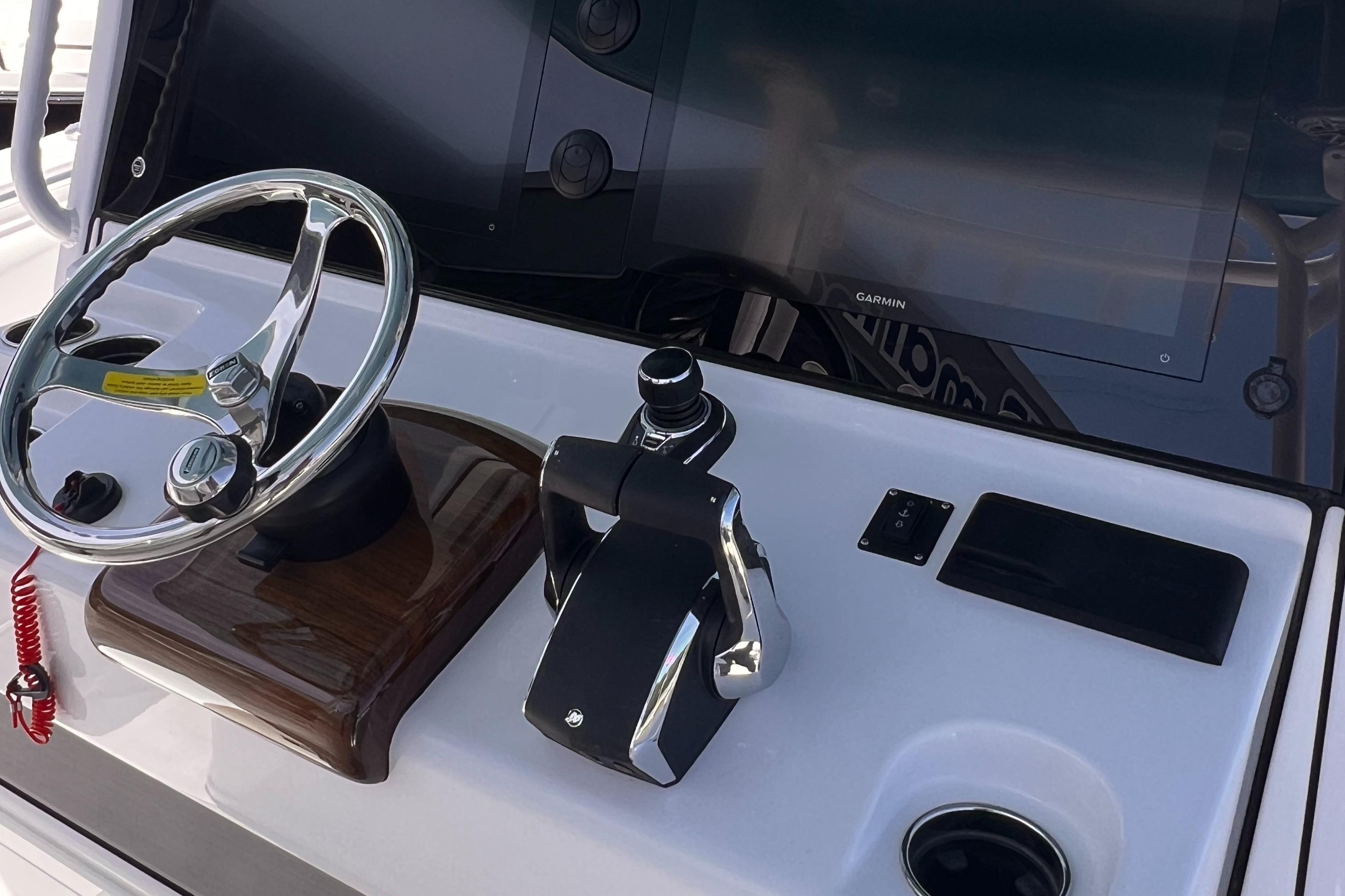 2025-sportsman-open-352-center-console-power-9777096-20250430092144543-1_XLARGE