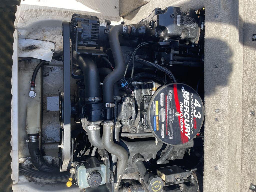 Engine of a 2004 Sea Ray 185 Sport boat with Mercury 4.3L V6.