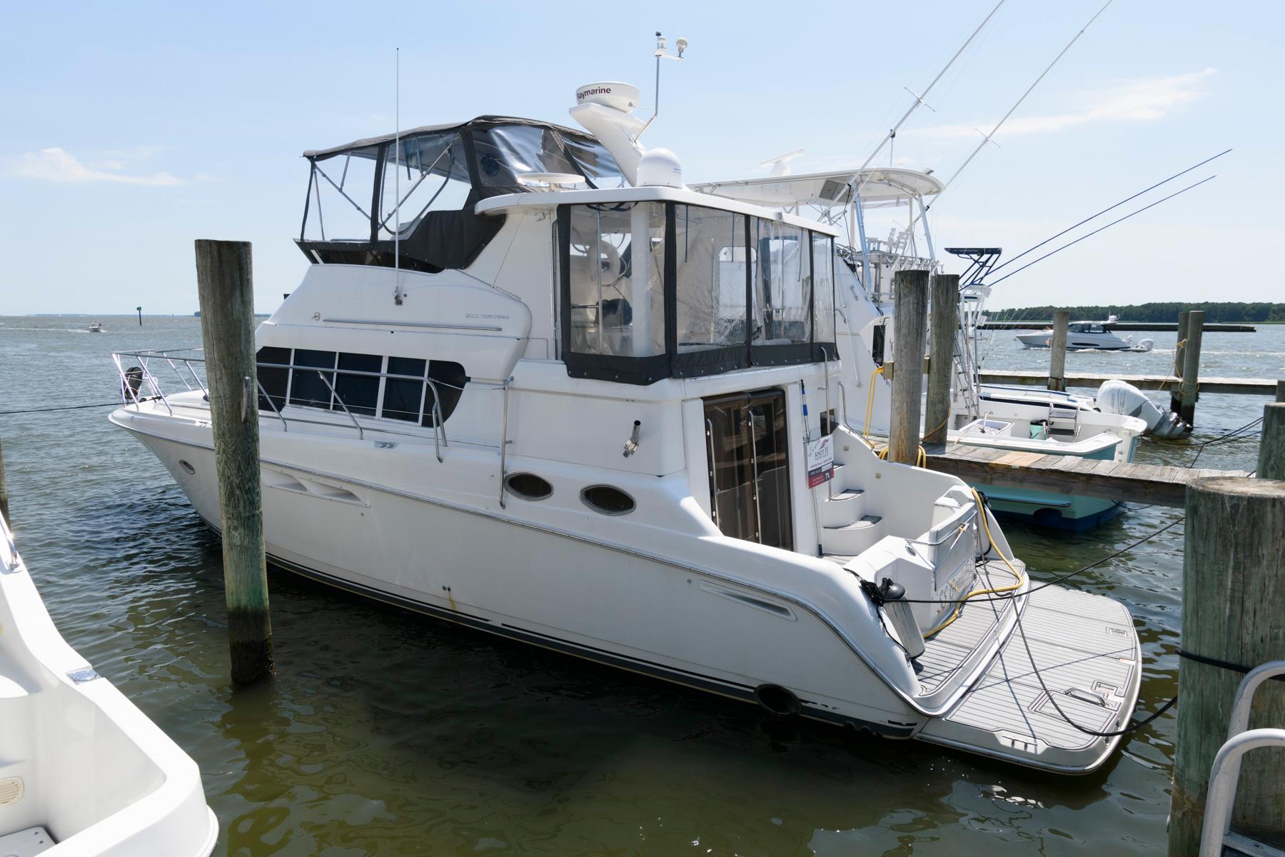 M 8904 NN Knot 10 Yacht Sales