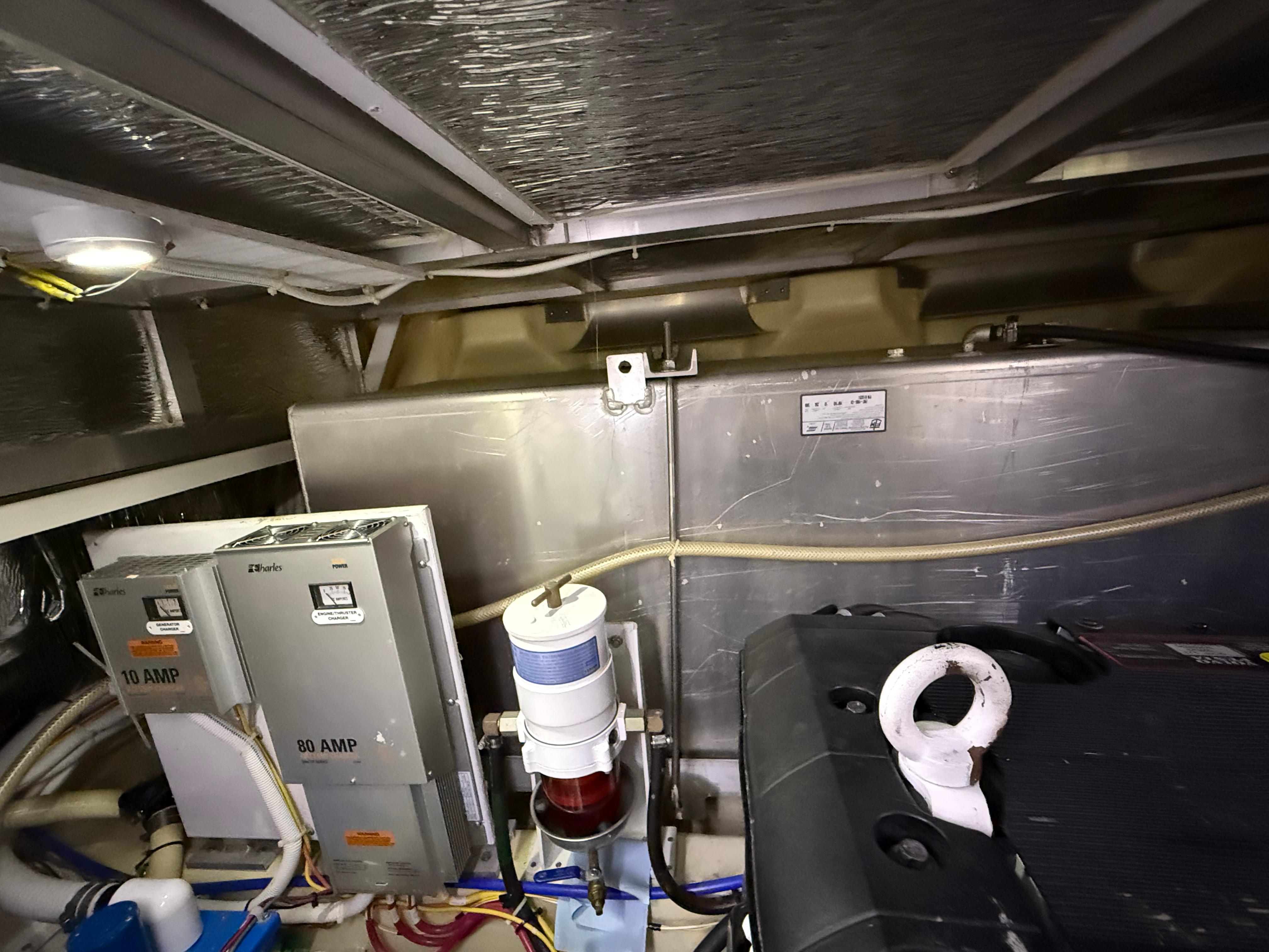2006-carver-43-motor-yacht-power-9797110-20250517100814364-1_XLARGE