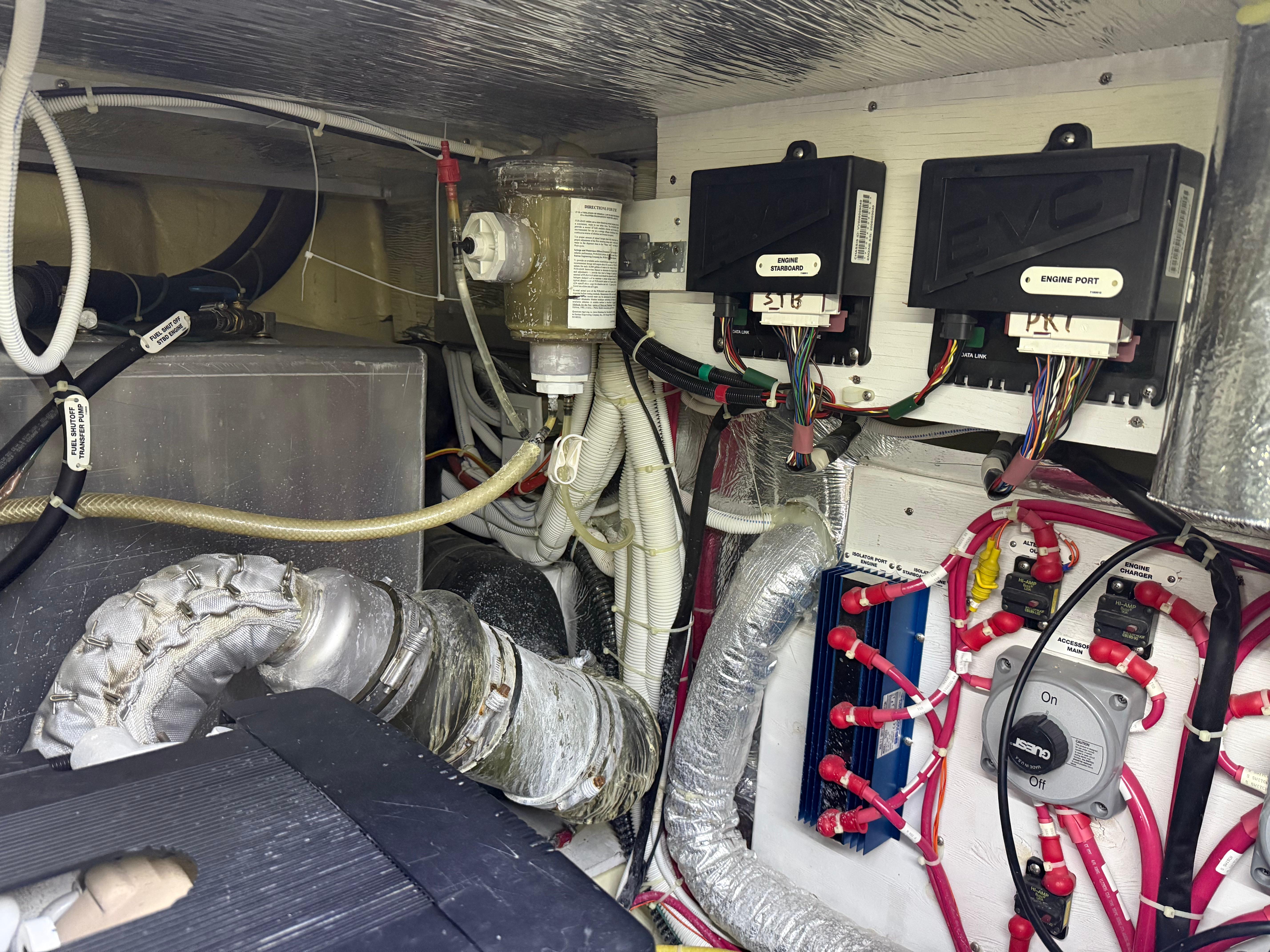 2006-carver-43-motor-yacht-power-9797110-20250517100901038-1_XLARGE