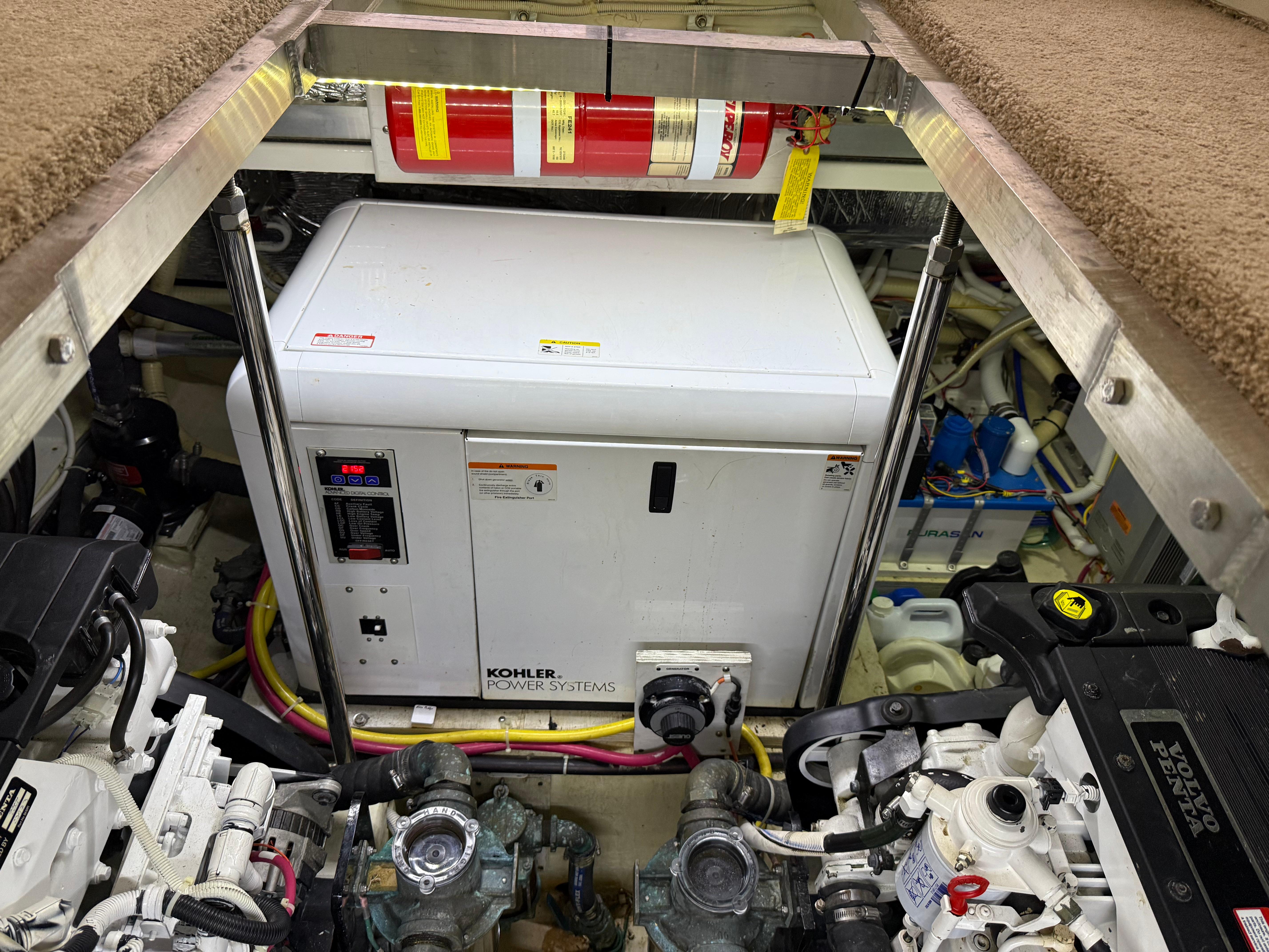 2006-carver-43-motor-yacht-power-9797110-20250517100908923-1_XLARGE