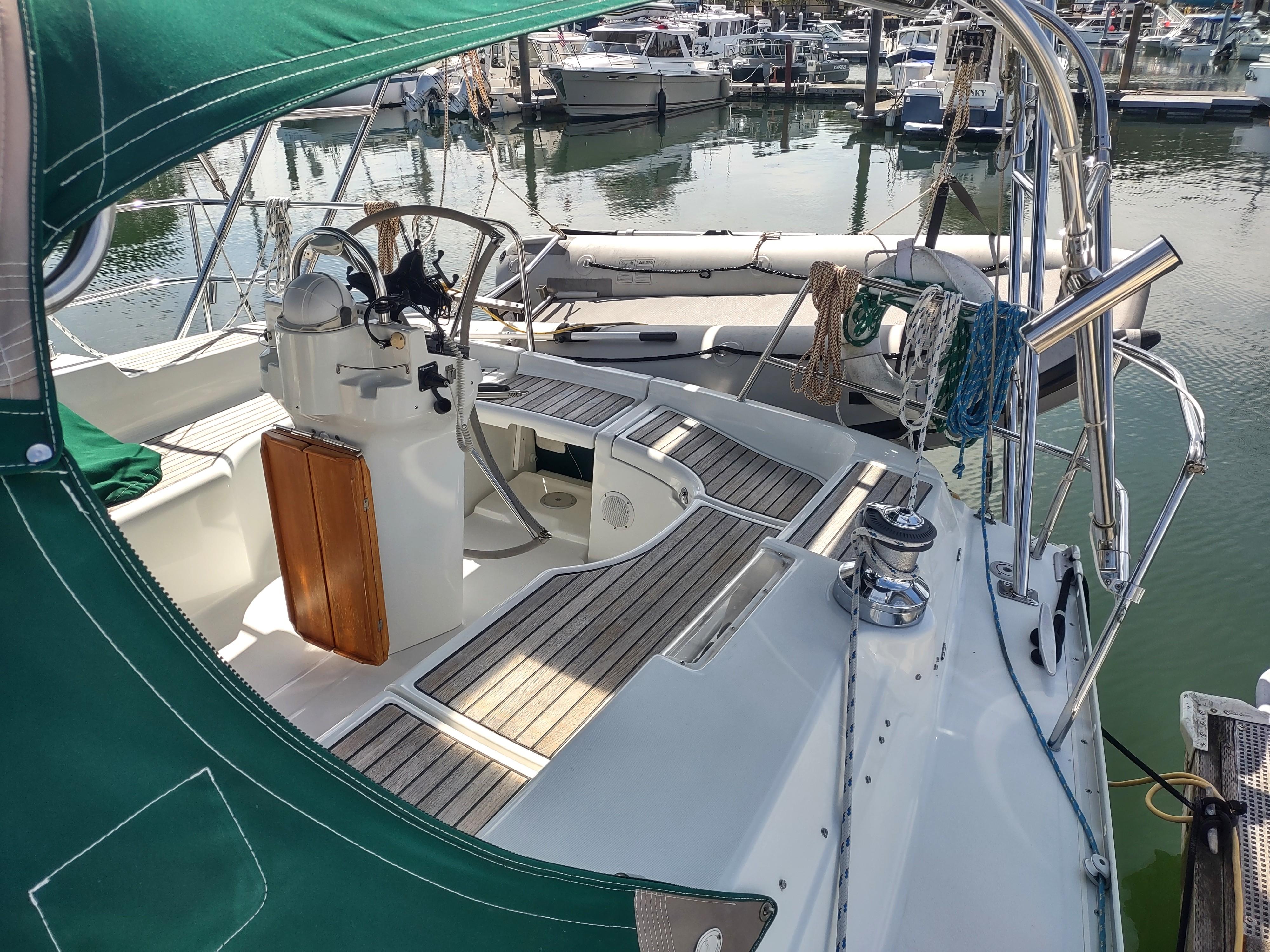 Yacht Photos Pics