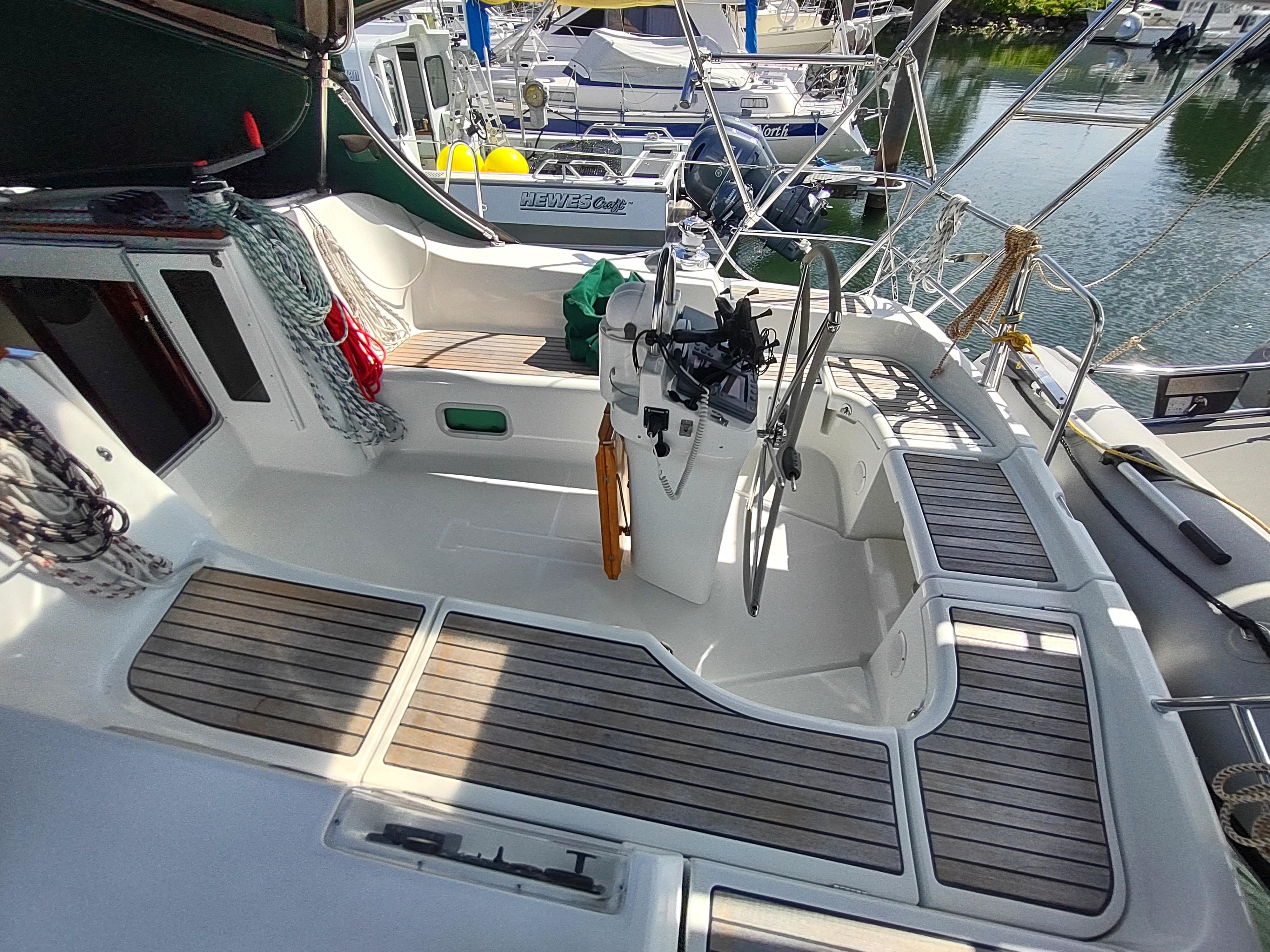 Yacht Photos Pics