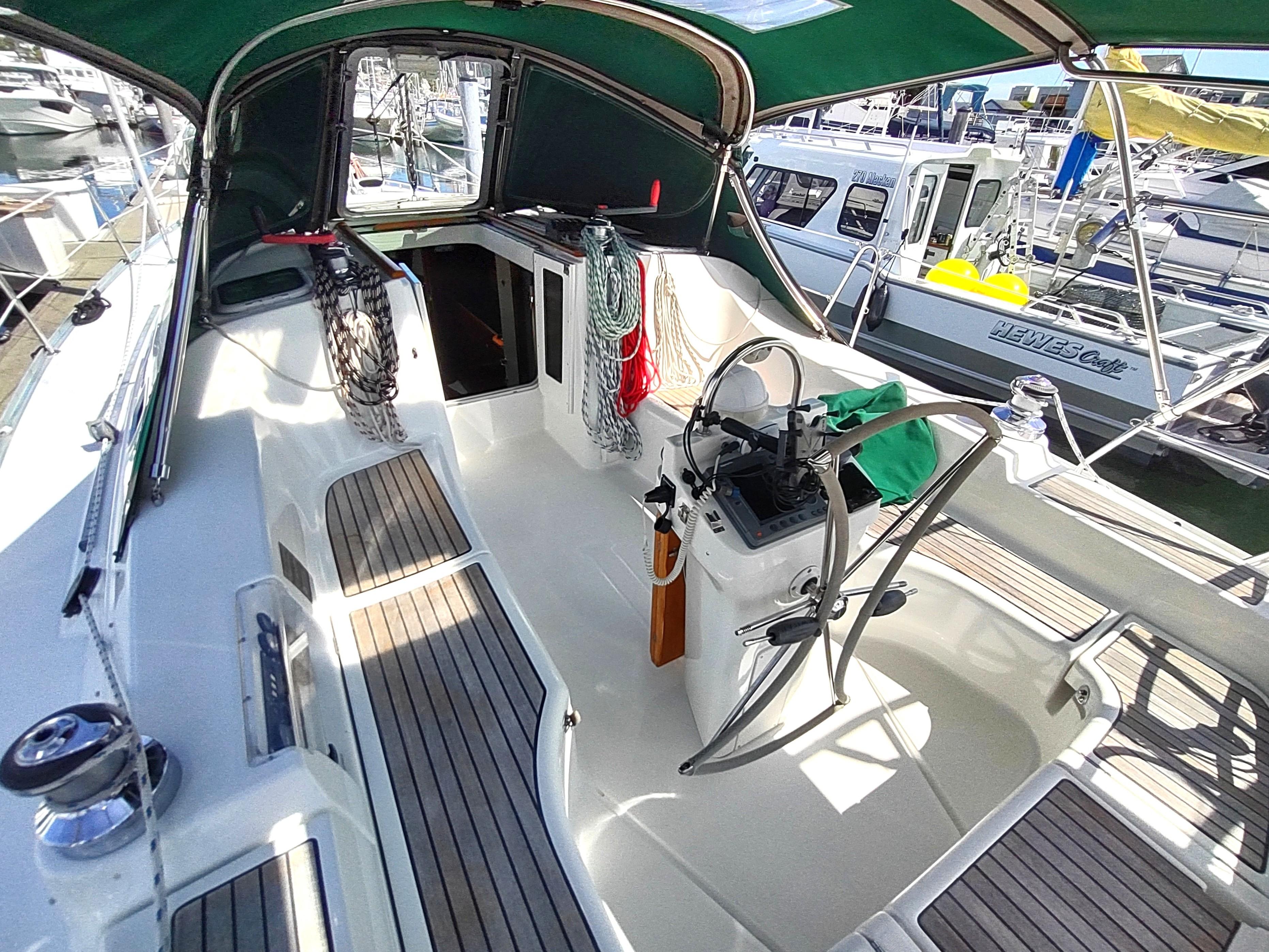 Yacht Photos Pics