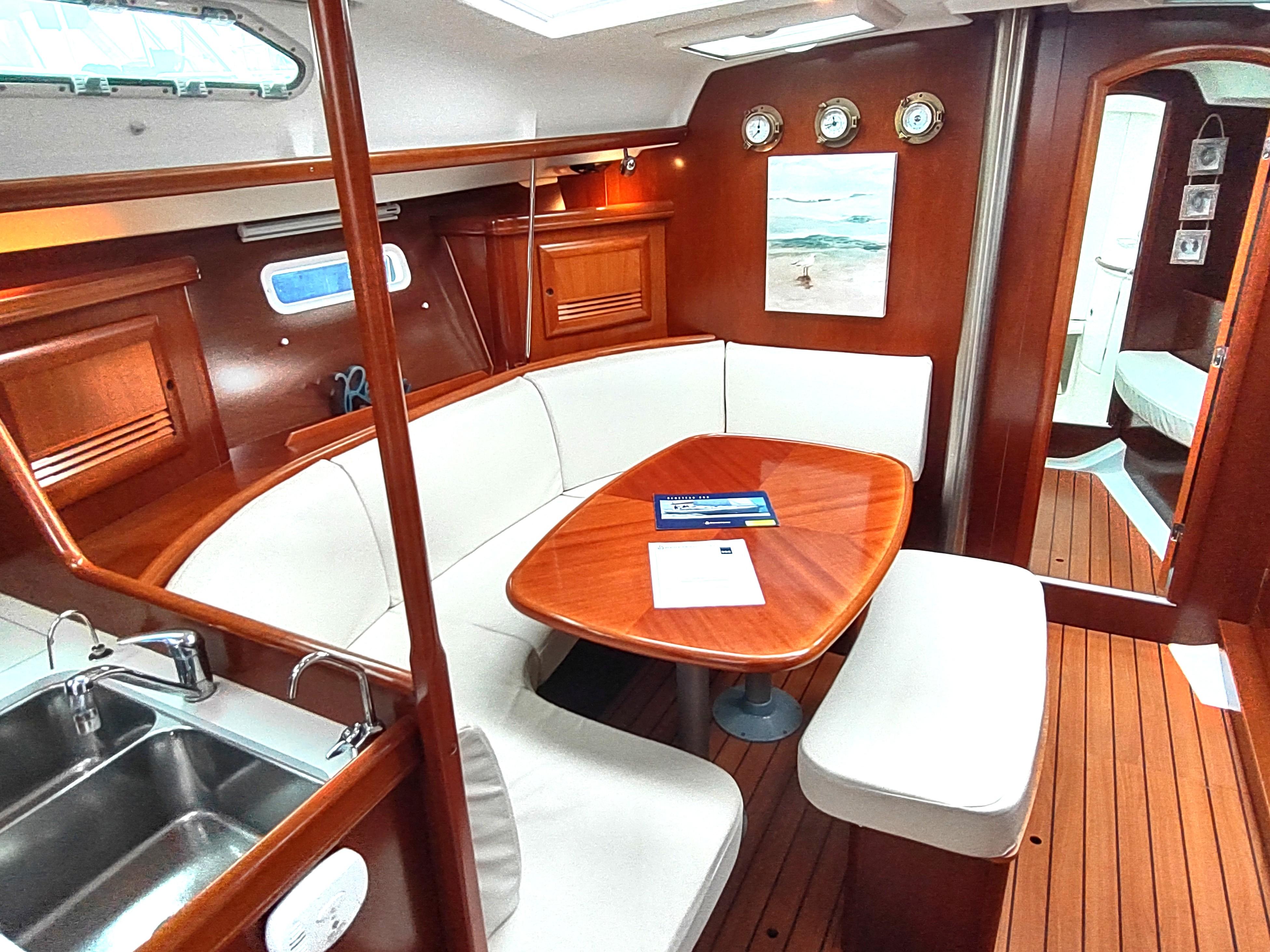 Yacht Photos Pics