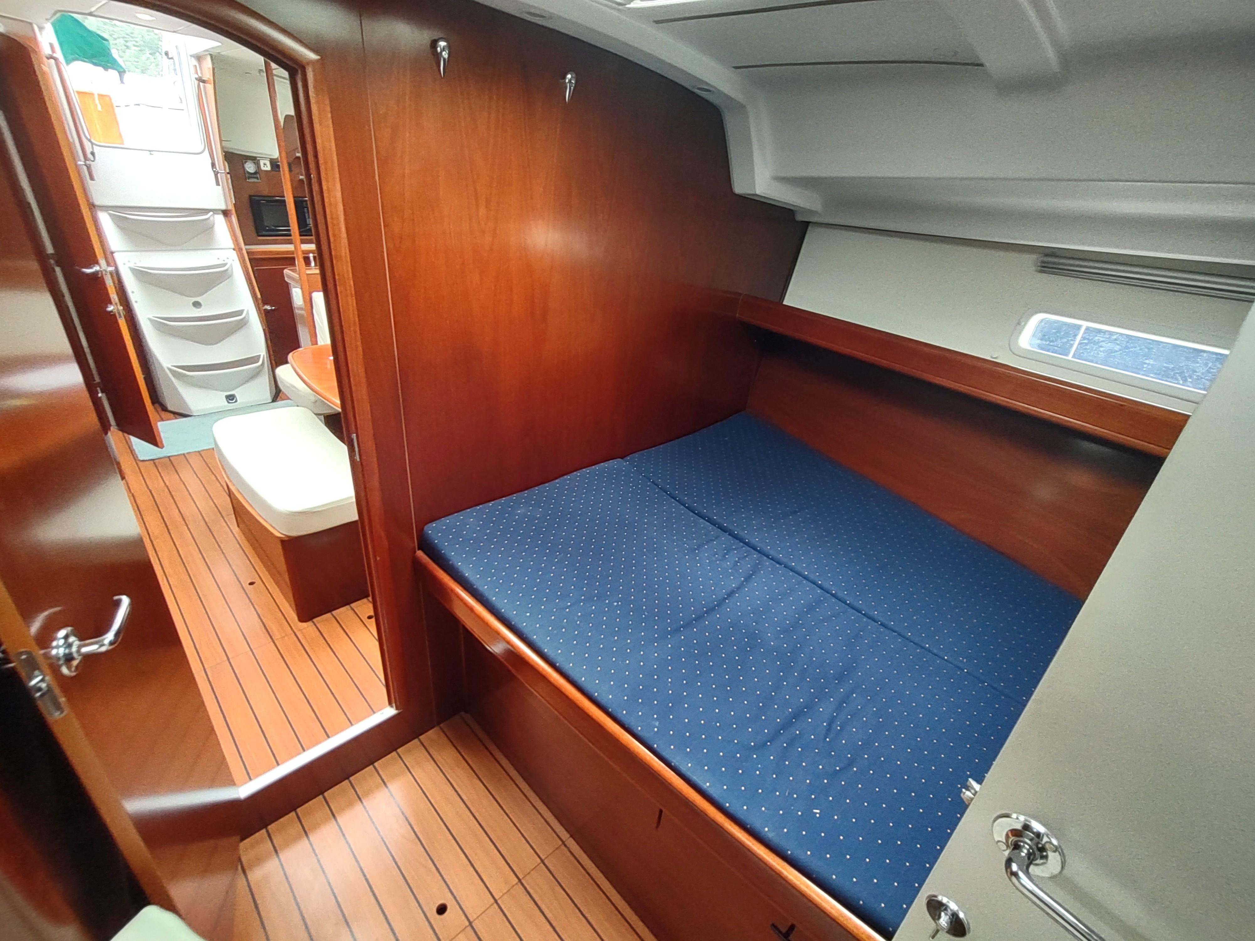 Yacht Photos Pics
