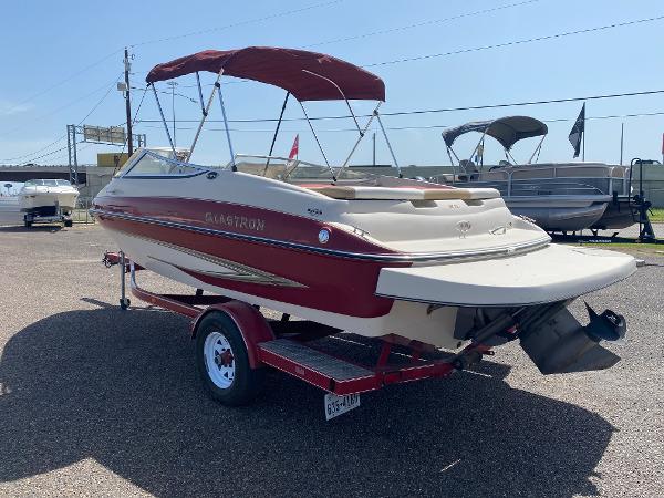 2005 Glastron boat for sale, model of the boat is GX 205 & Image # 4 of 14