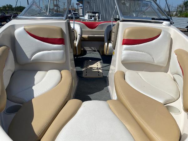 2005 Glastron boat for sale, model of the boat is GX 205 & Image # 7 of 14
