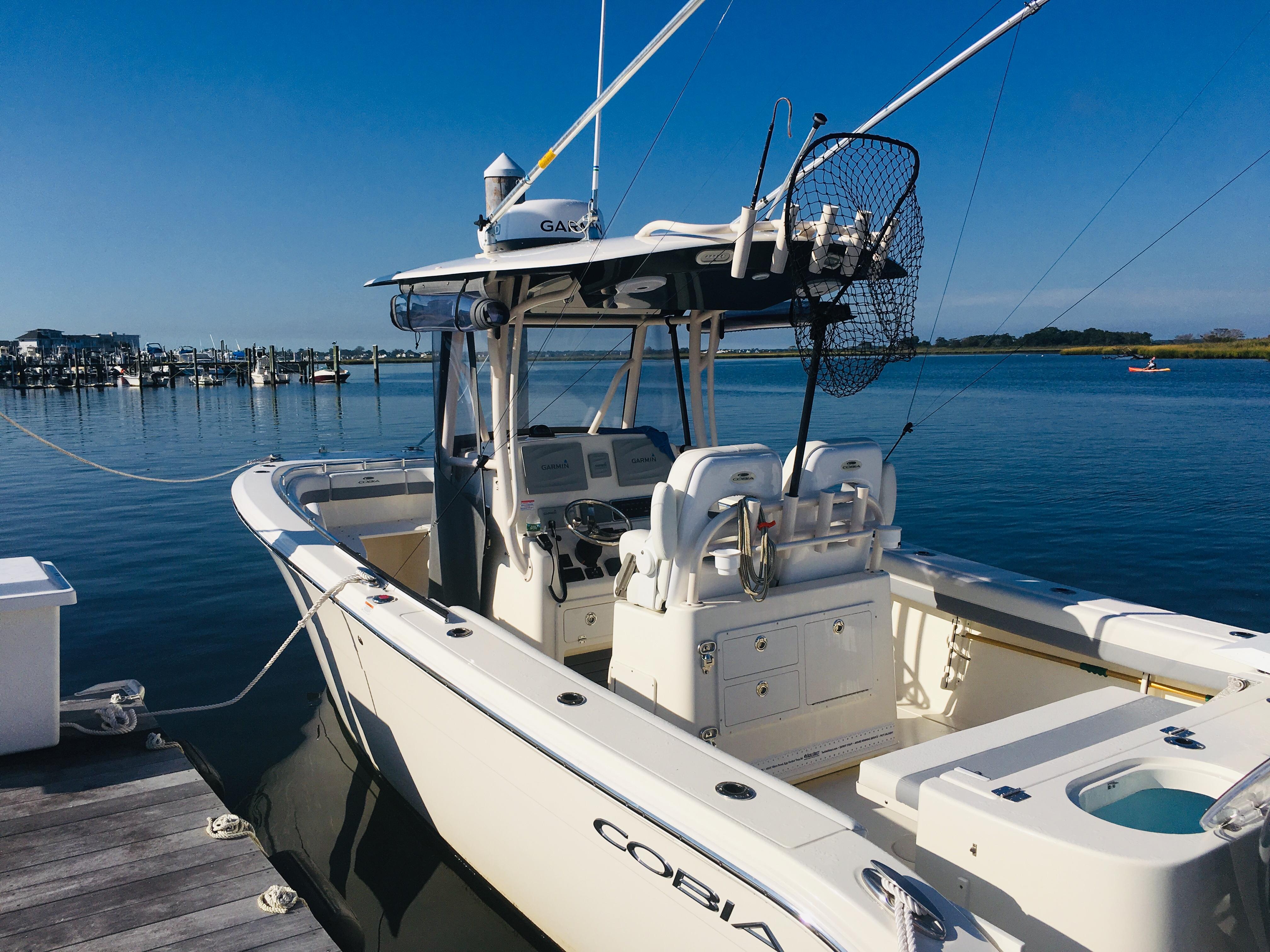 2018-cobia-277-center-console-power-9657102-972798001-0-160120251734-1