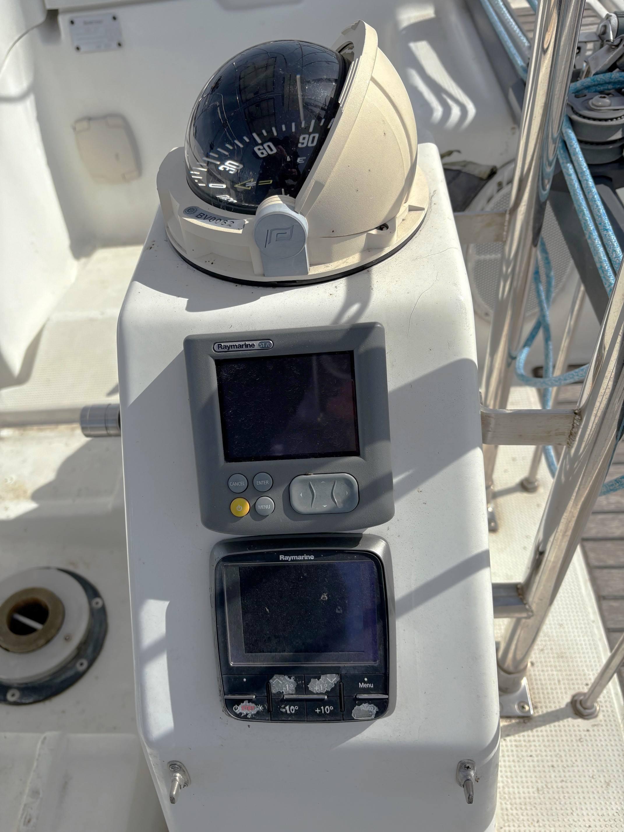 Yacht Photos Pics