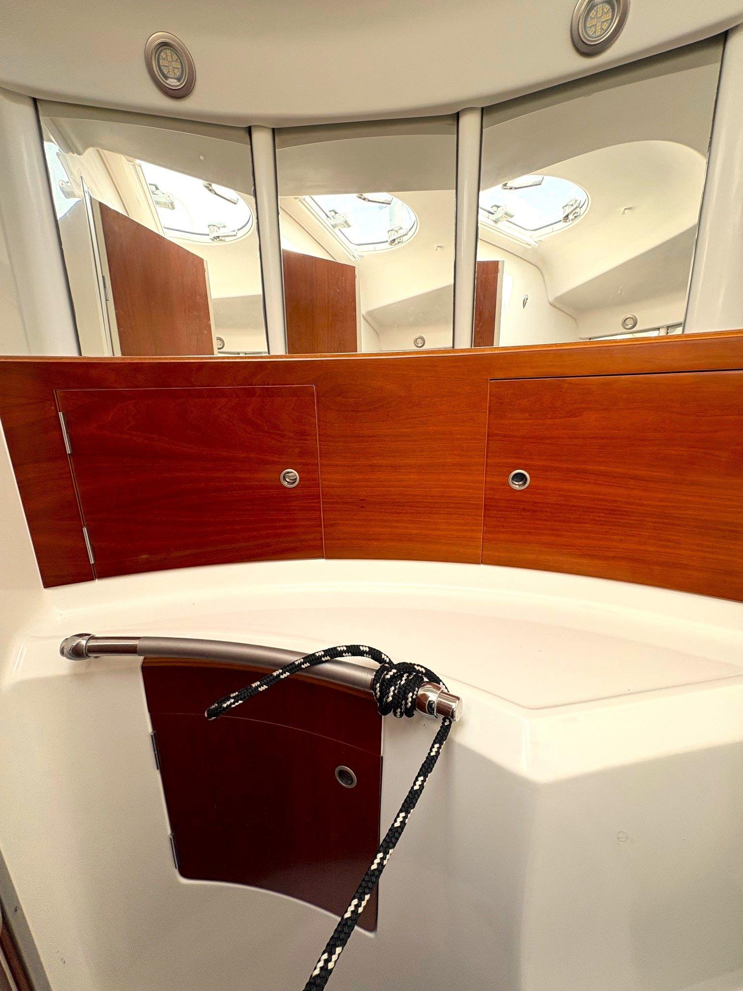 Yacht Photos Pics