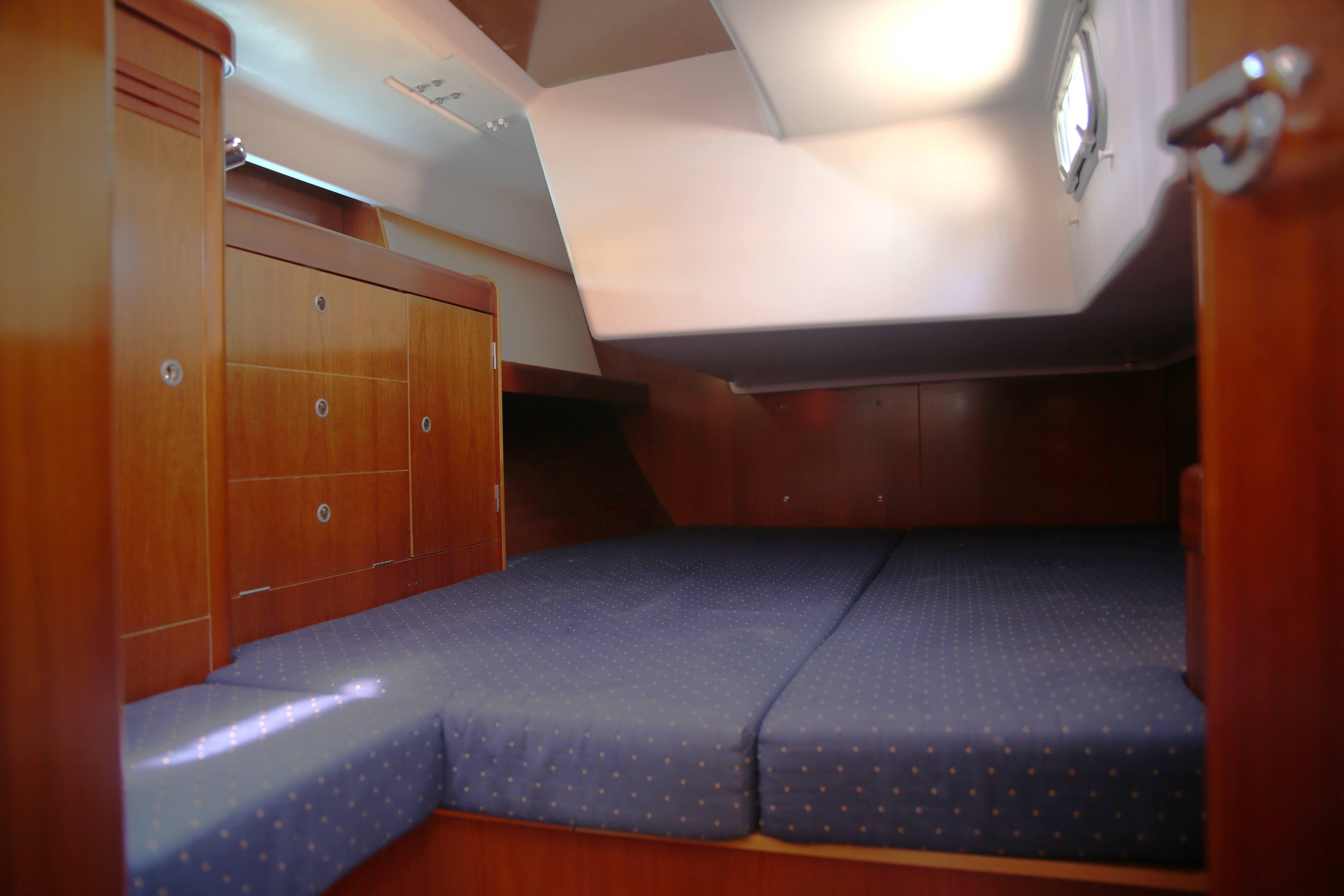 Yacht Photos Pics