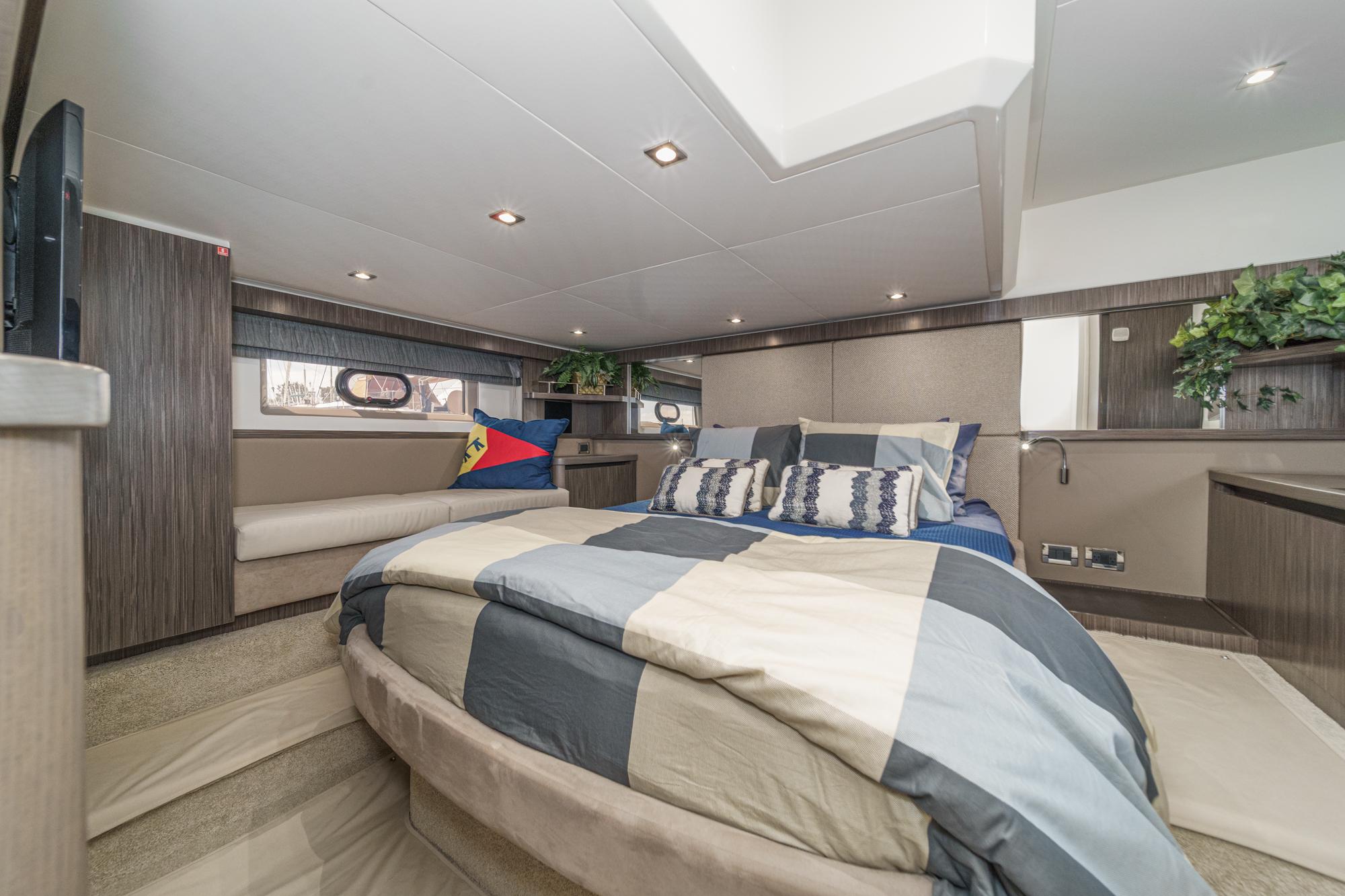 2018 Sea Ray Fly 460 #TBDH9064 inventory image at Sun Country Marine Group, Dana Point 2018 Sea Ray Fly 460 #TBDH9064 inventory image at Sun Country Marine Group, Dana Point