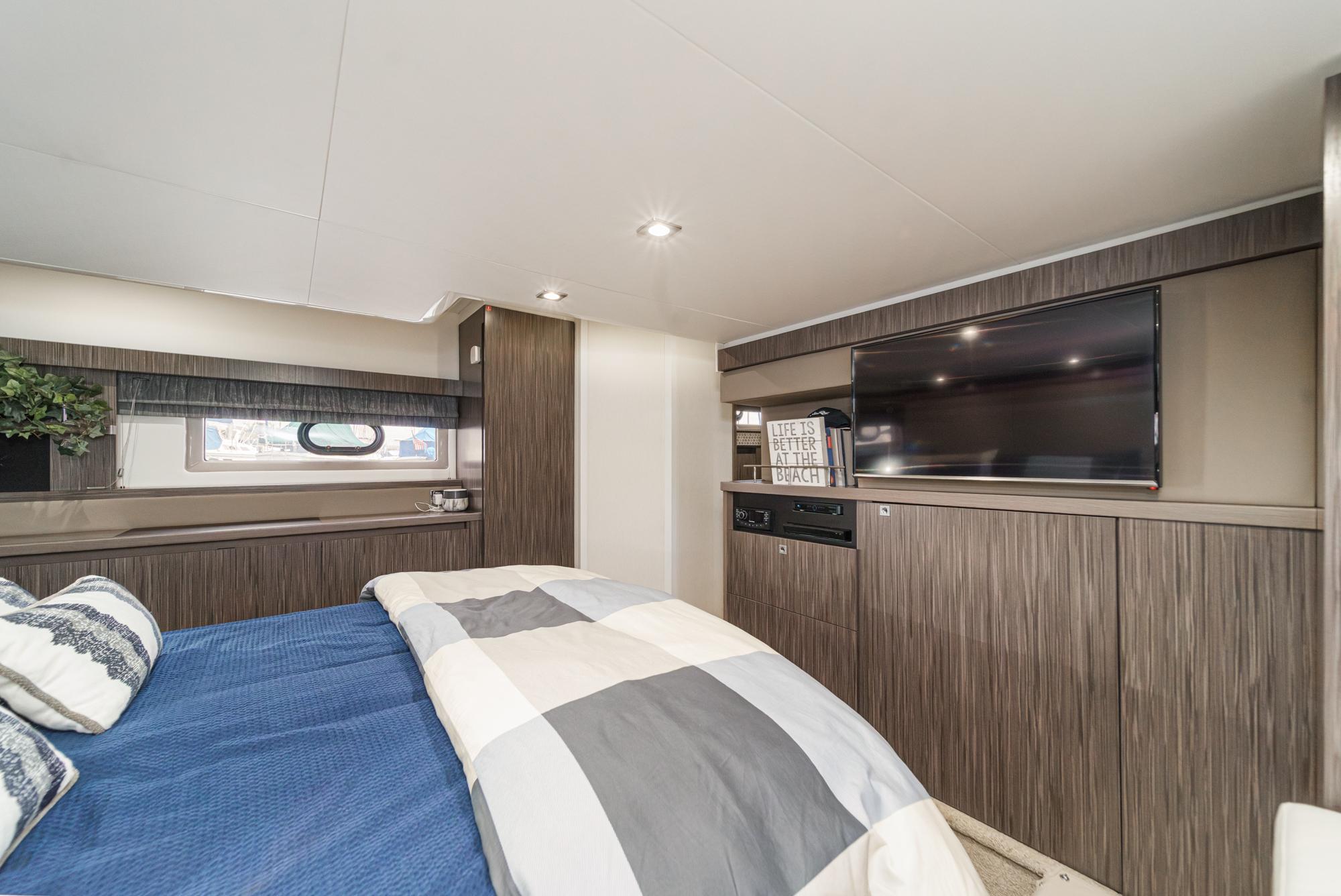 2018 Sea Ray Fly 460 #TBDH9064 inventory image at Sun Country Marine Group, Dana Point 2018 Sea Ray Fly 460 #TBDH9064 inventory image at Sun Country Marine Group, Dana Point