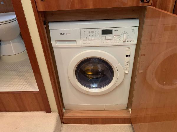 Sealine T50
