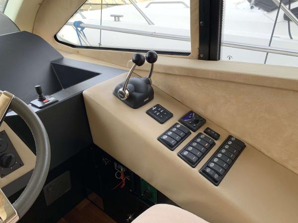 Sealine T50