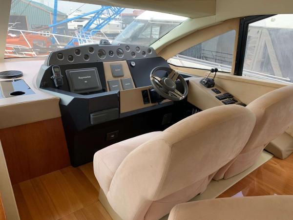 Sealine T50