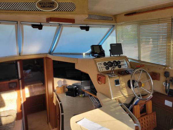 34' Sea Ray, Listing Number 100914540, - Photo No. 10