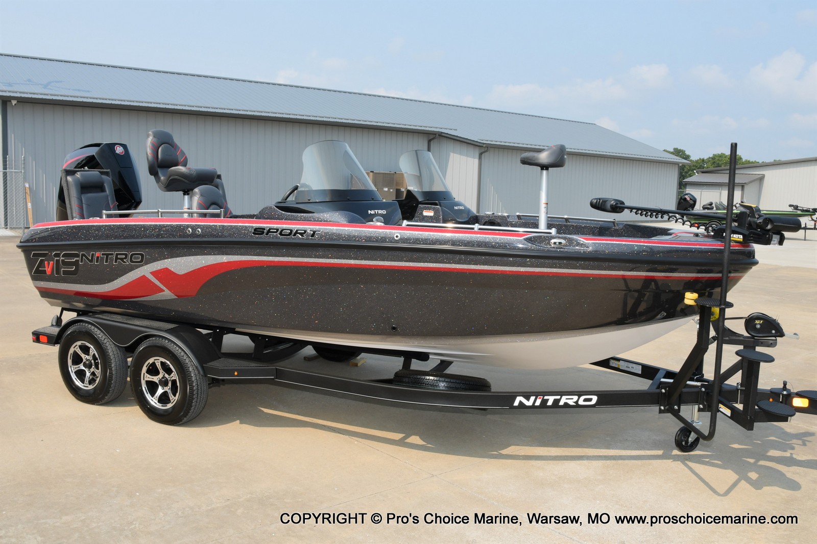 2022 Nitro boat for sale, model of the boat is ZV19 Sport w/225HP Pro-XS & Image # 1 of 50