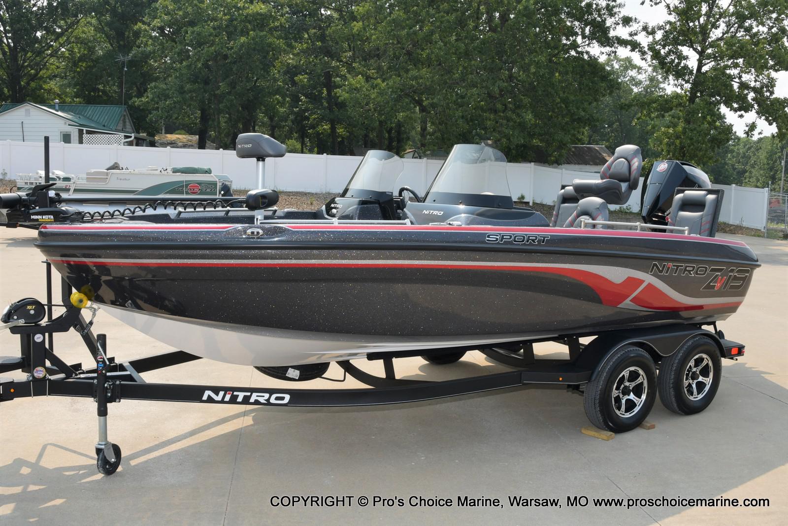 2022 Nitro boat for sale, model of the boat is ZV19 Sport w/225HP Pro-XS & Image # 14 of 50