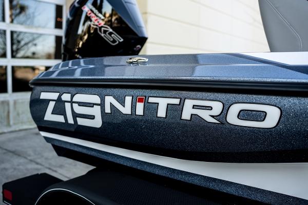 2022 Nitro boat for sale, model of the boat is Z19 Pro & Image # 9 of 32