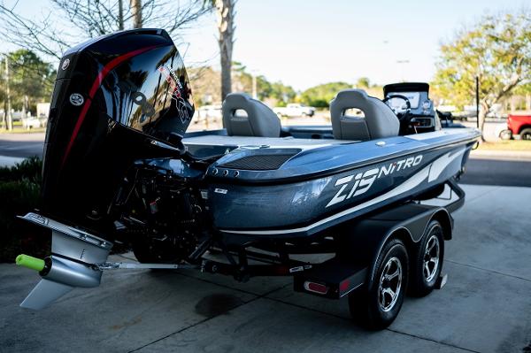 2022 Nitro boat for sale, model of the boat is Z19 Pro & Image # 7 of 32